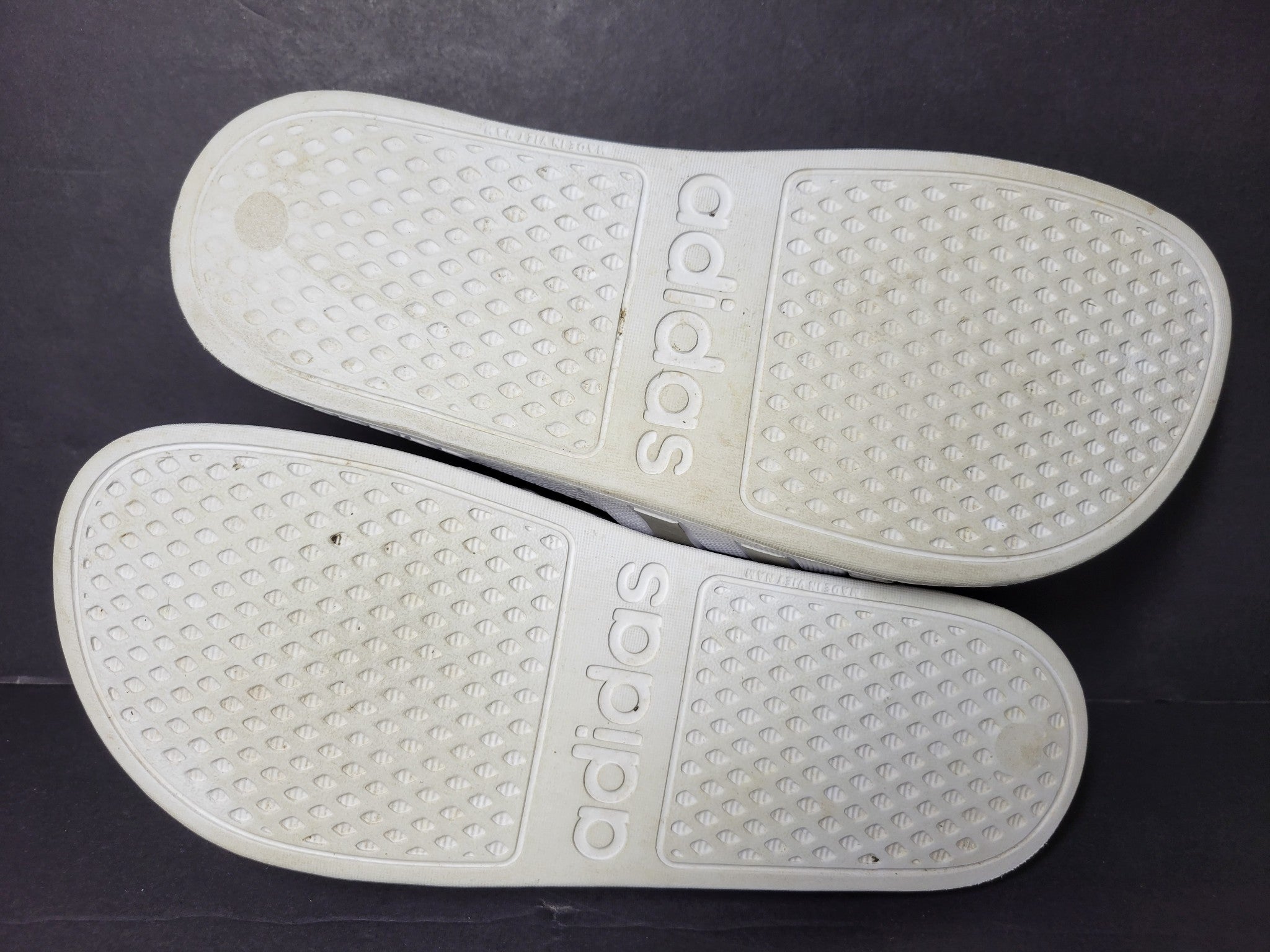 Adidas Women's Adilette Aqua Slides Pool Sandals White/Gold Sz 7