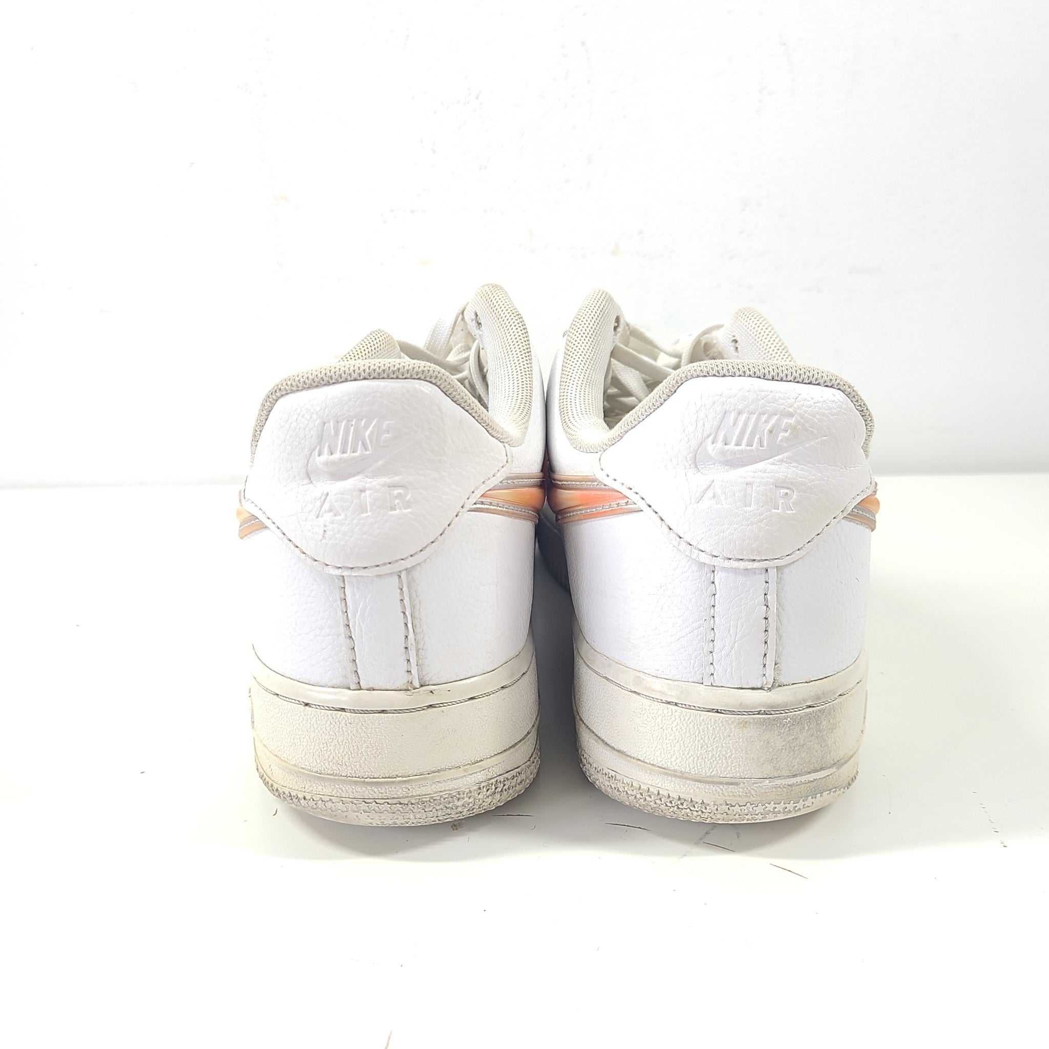 Nike Men's Air Force 1 Low Oversized Swoosh White Orange Peel AO2441-102 Sz 8.5