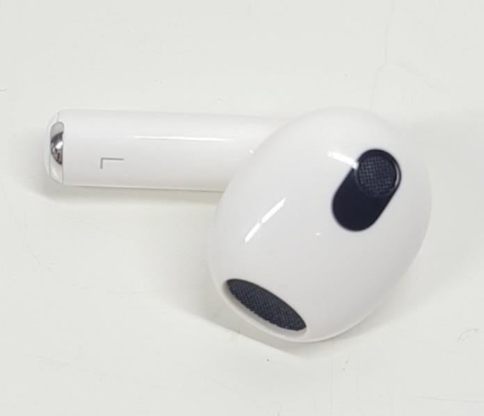 Apple AirPods 3rd Gen LEFT SIDE ONLY OEM Replacement 3 No Case A2564 0GNT VN