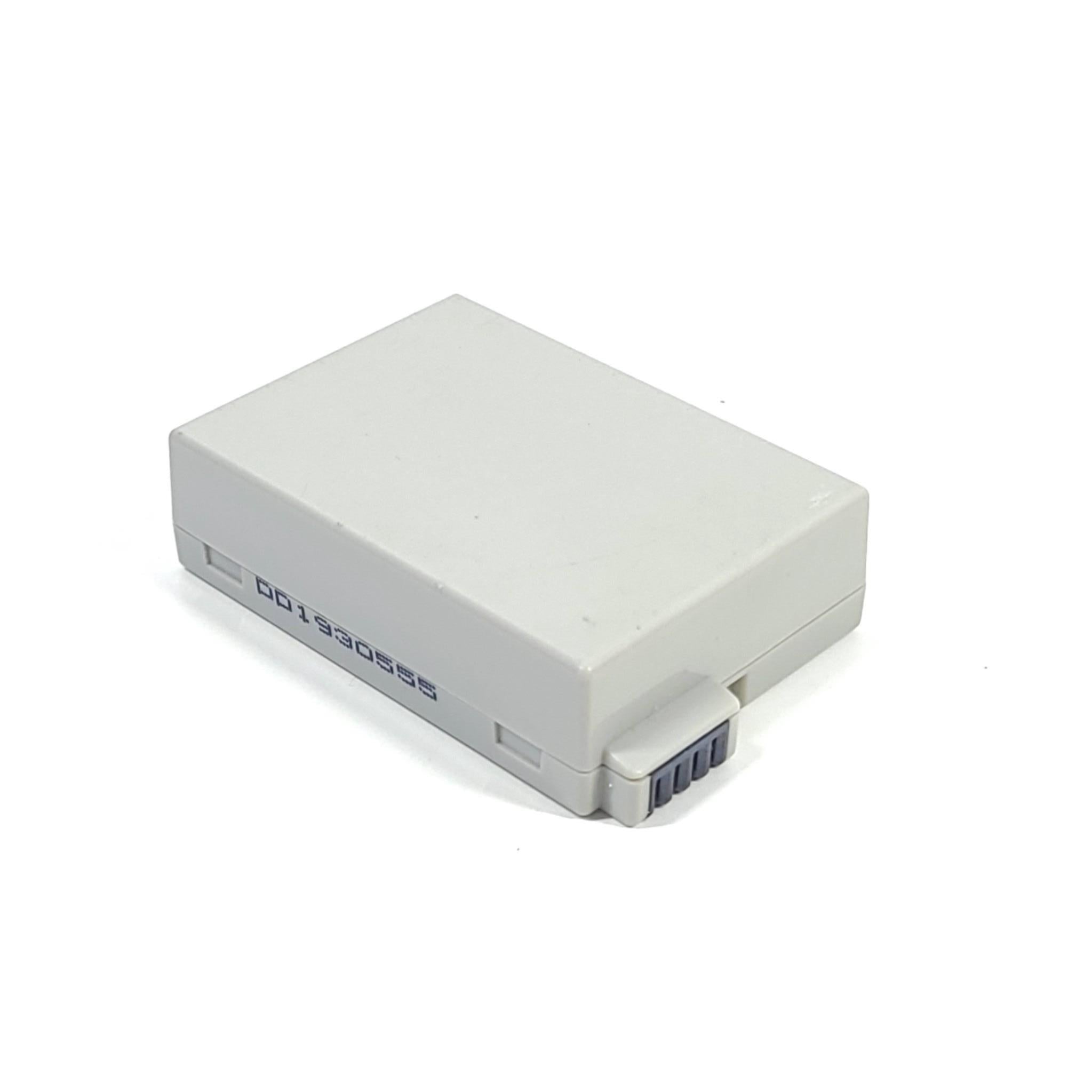 2 x 7.4V Li-Ion 1500mAh Rechargeable Battery Replacement for Canon LP-E8