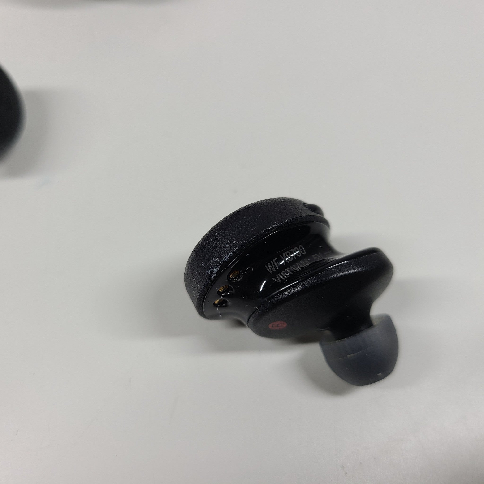 Sony WF-XB700 Truly Wireless Headset with Extra Bass + Charging Case - Black