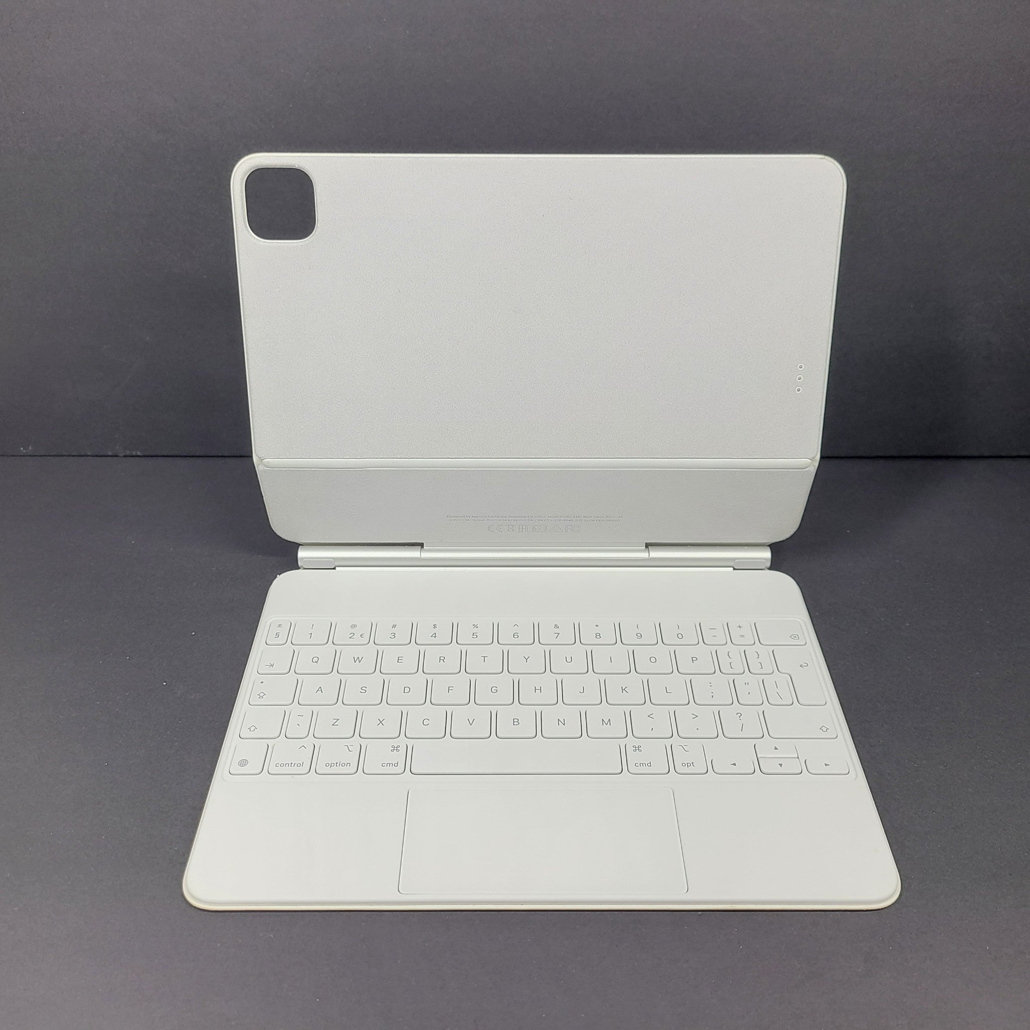 Apple Magic Smart Keyboard Folio A2261 iPad 11" Pro Air 4th - White V1