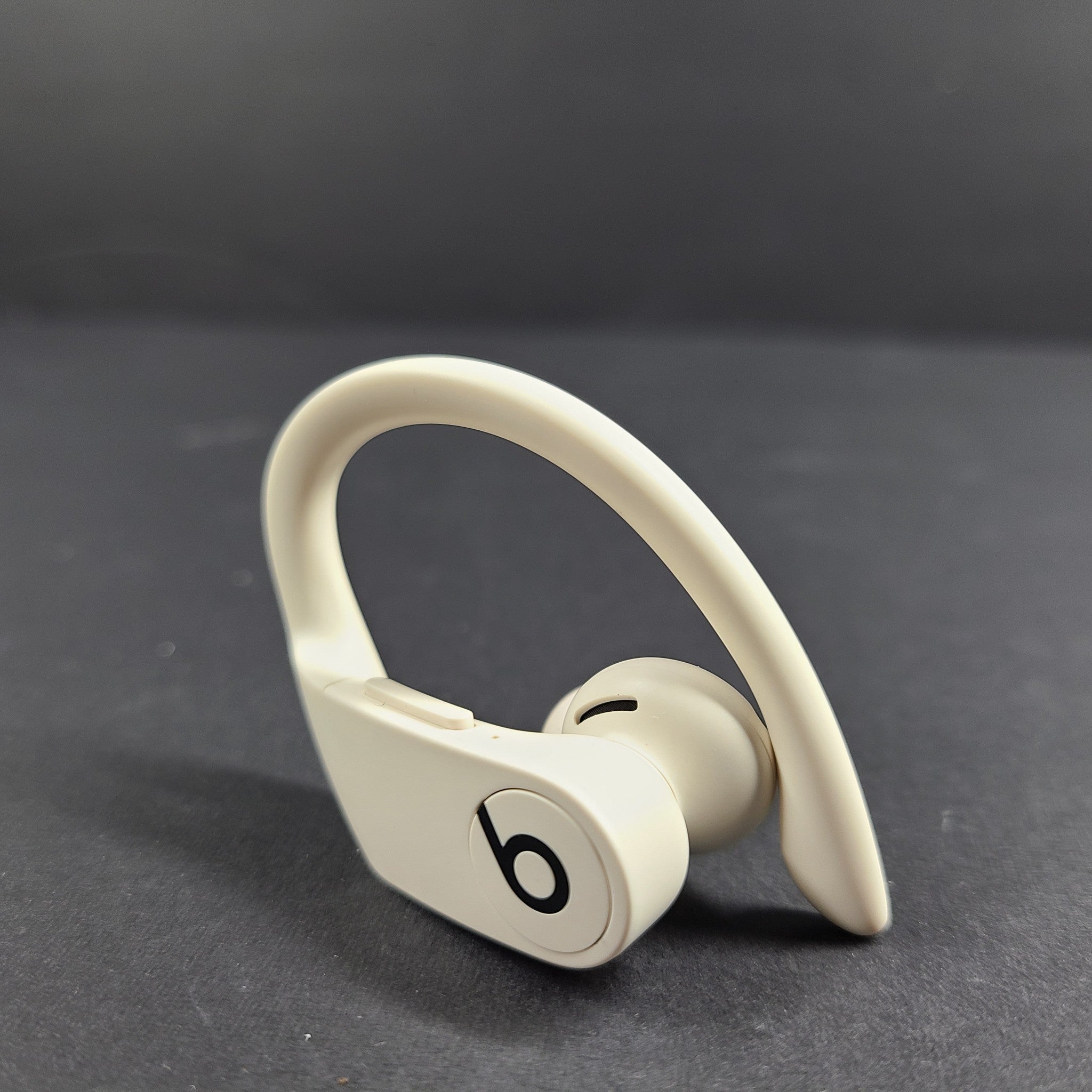 Beats by Dr. Dre Powerbeats Pro A2047 Wireless In-ear Left Side ONLY - IVORY