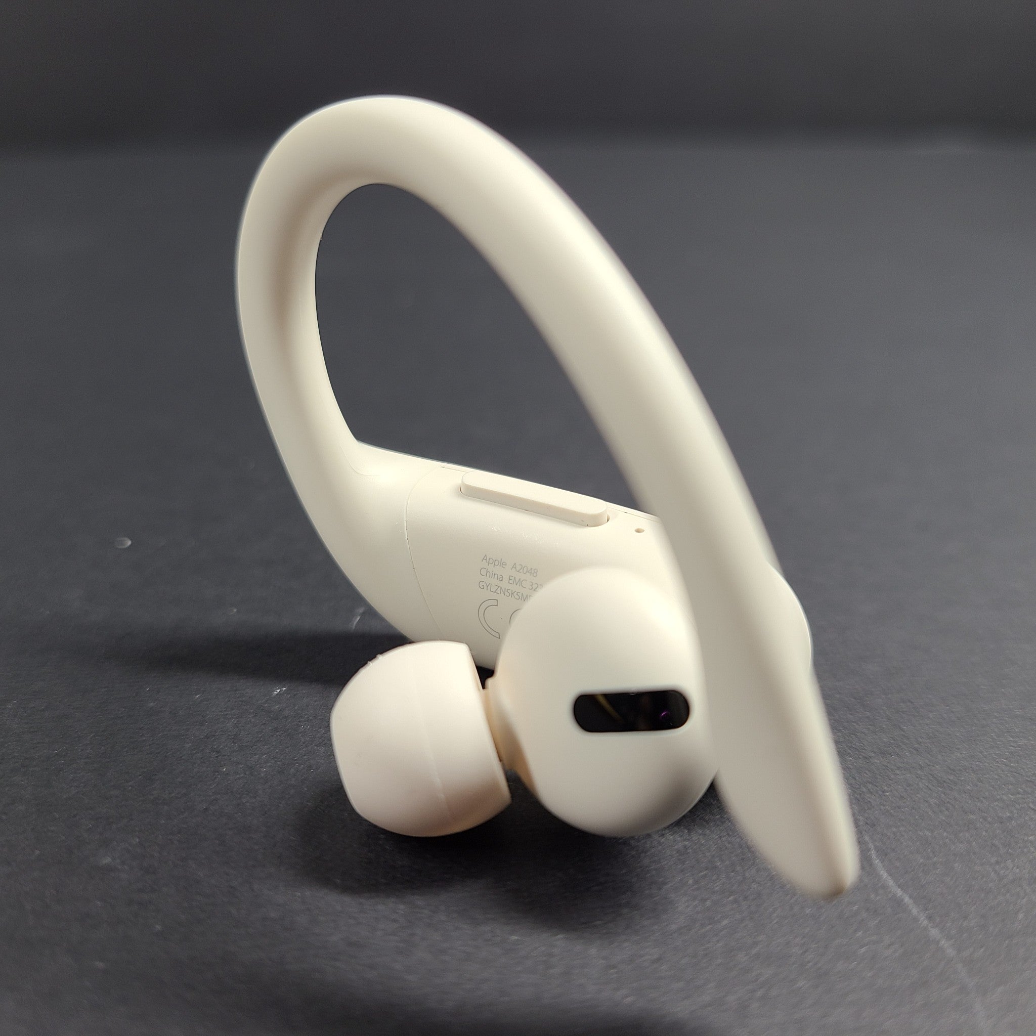 Beats by Dr. Dre Powerbeats Pro A2048 Wireless Right Side ONLY White FOR PARTS