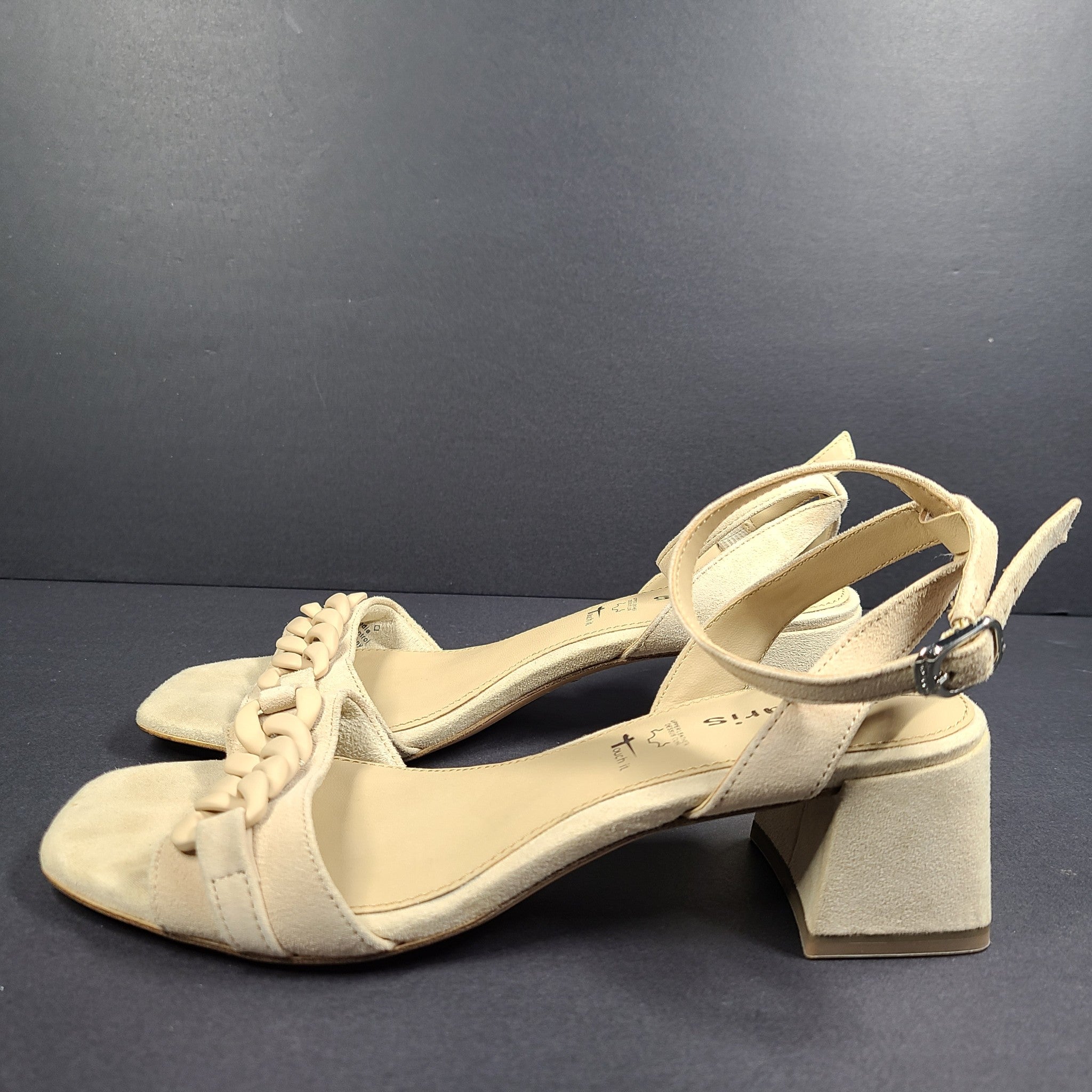 Tamaris Leather Heeled Open Toe Sandals w Chain Detail Beige Sz 6