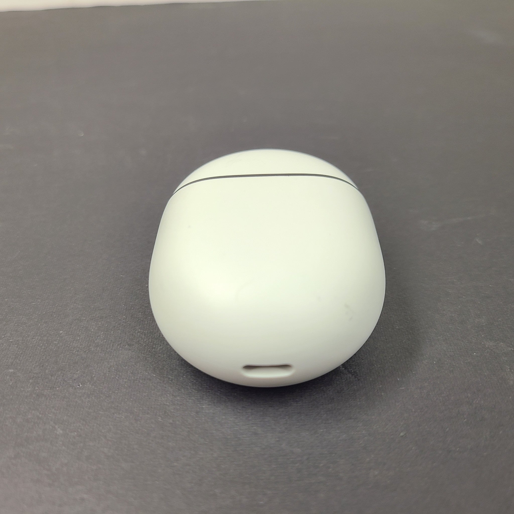 Google Pixel Buds 2 Earbuds Headphones Charging Case Only - White G1013