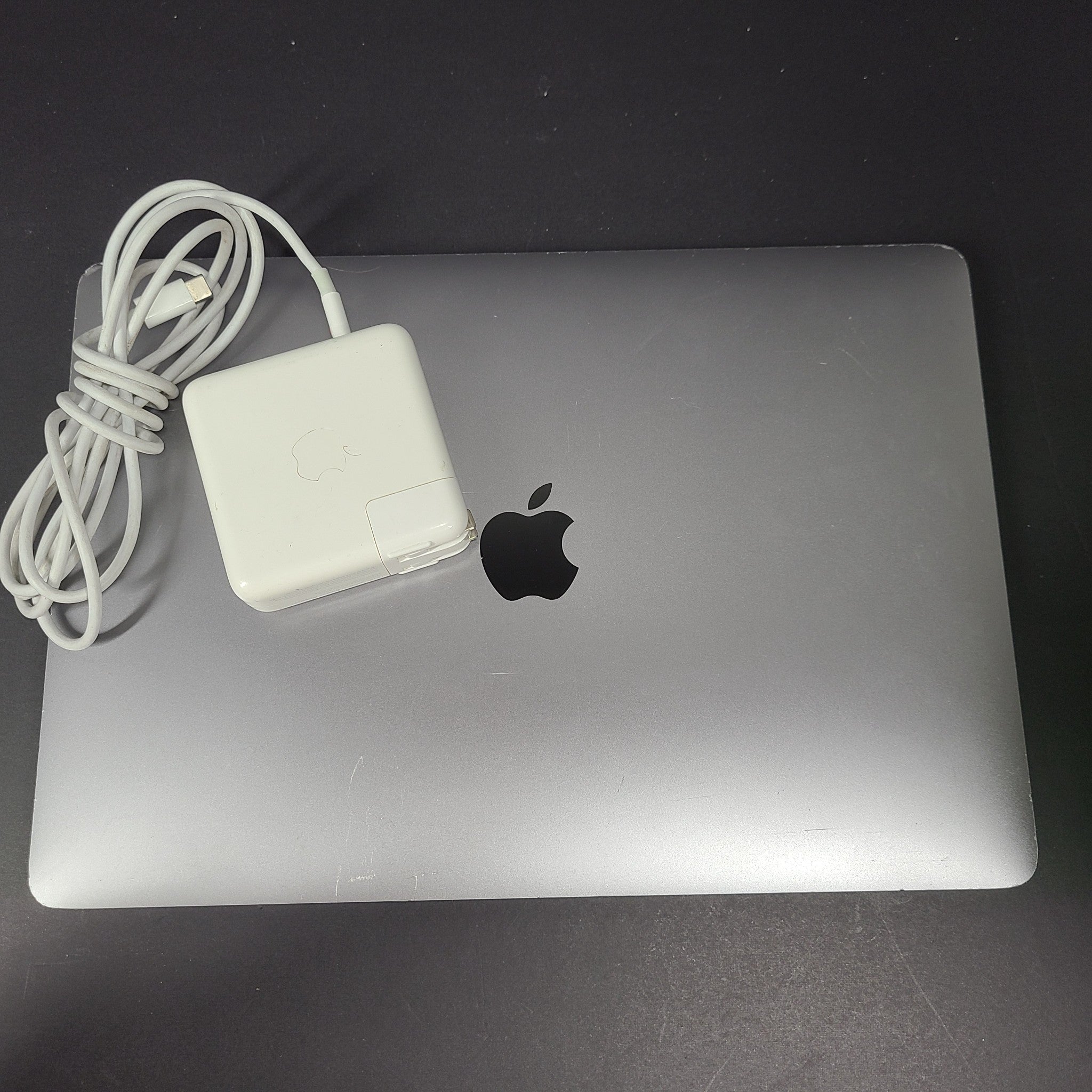 2017 Apple MacBook Pro Laptop A1708 13" Intel Core i5 @ 2.3GHz 128GB 8GB Silver