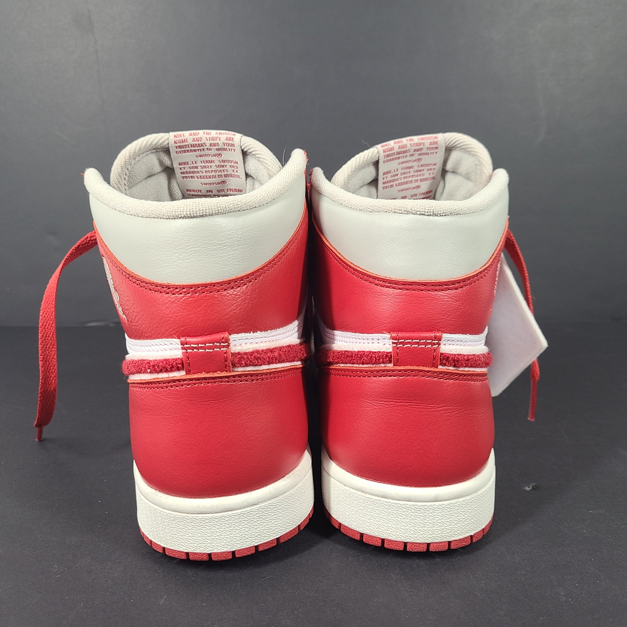 Nike Women's Air Jordan 1 Newstalgia Chenille Varsity Red DJ4891-061 Sz 8.5