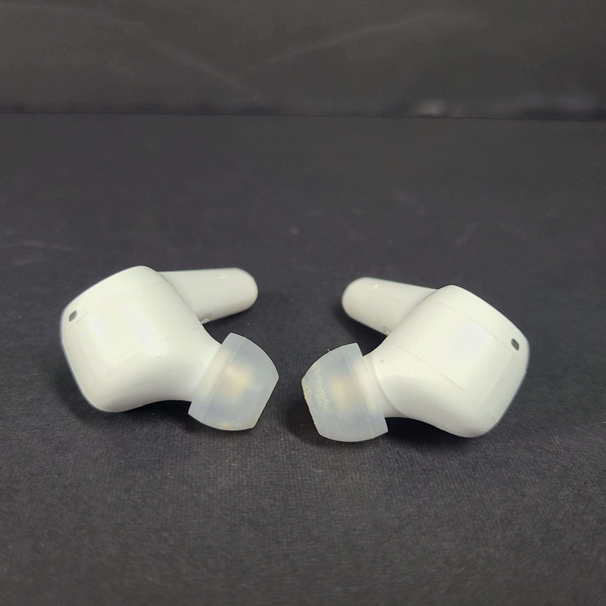 JBL Tune 215TWS True Wireless Bluetooth Earbud Headphones - White