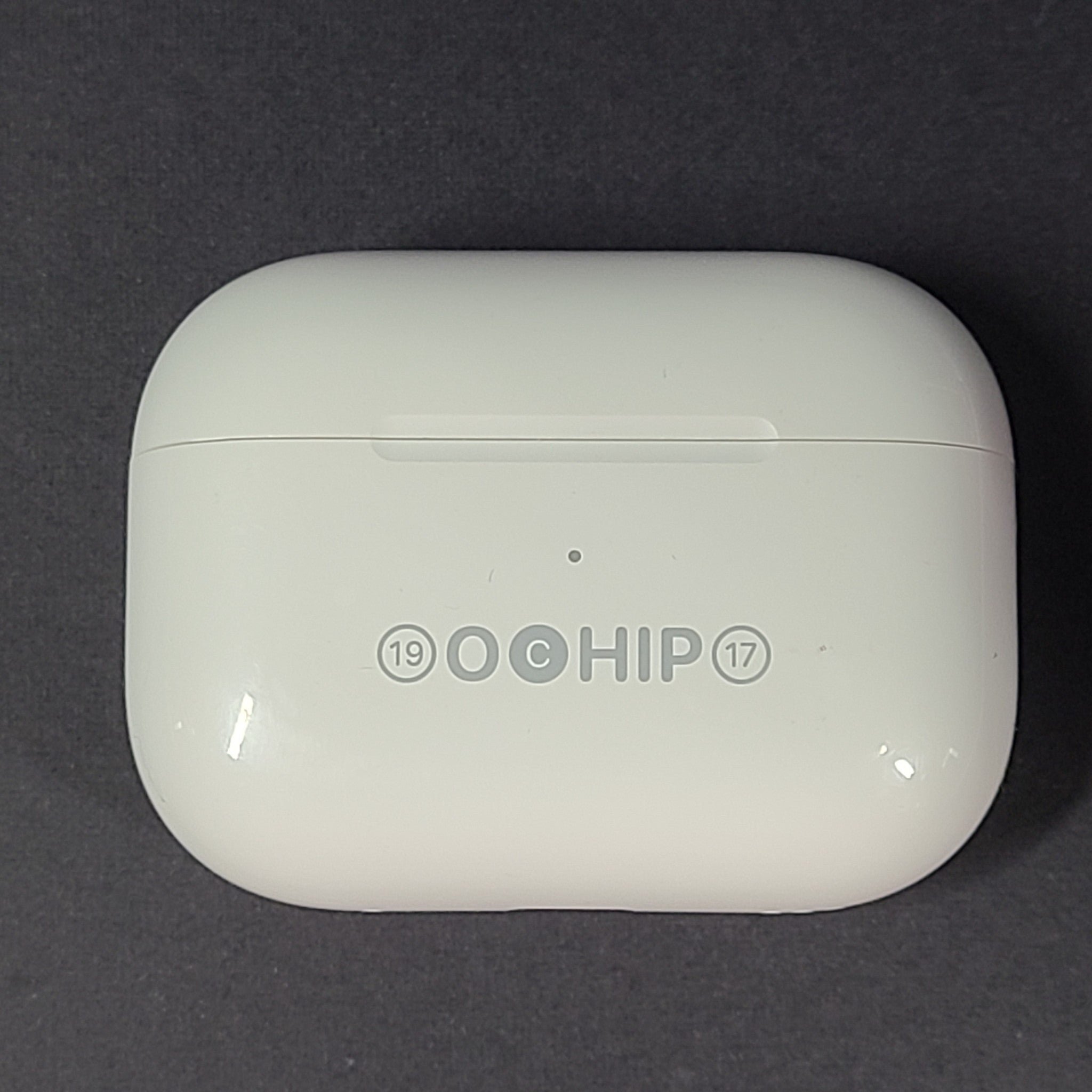 Apple AirPod Pro 2nd Gen Case MagSafe Charging Case A2700 - Case Only PE ANGE CN