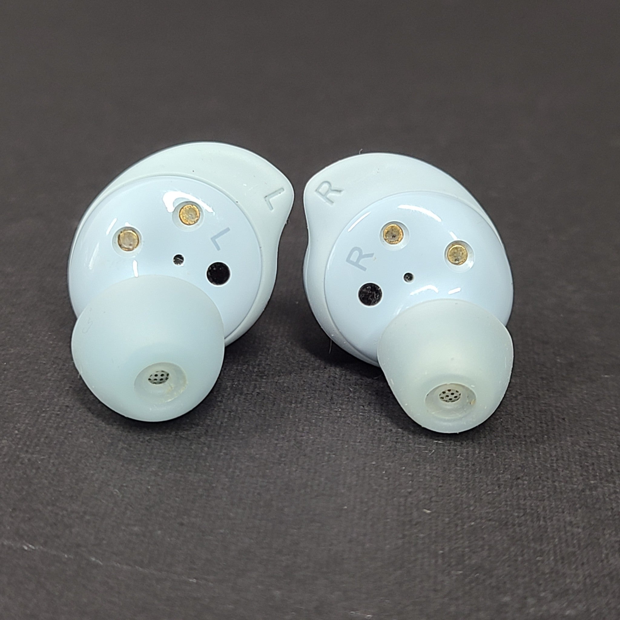 Samsung Galaxy Buds+ SM-R175 AKG Wireless In-Ear Headphones + Case - Baby Blue