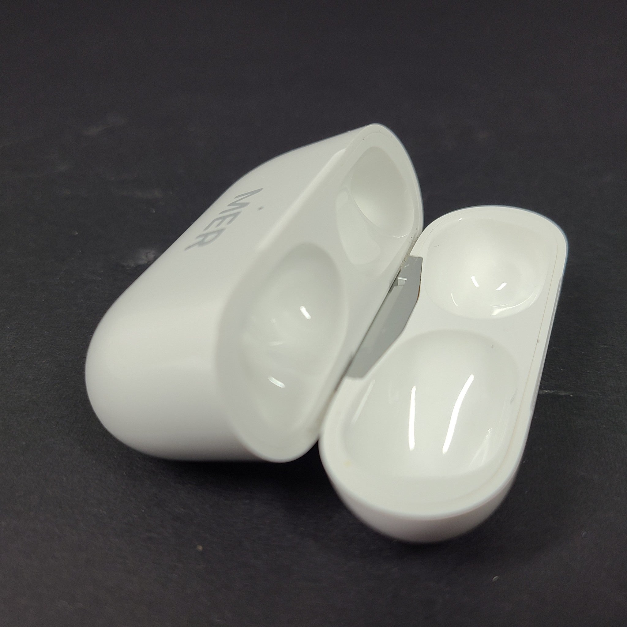 Apple Airpods Pro 1st Gen Case A2190 MagSafe Charging Case Original OEM PE CN
