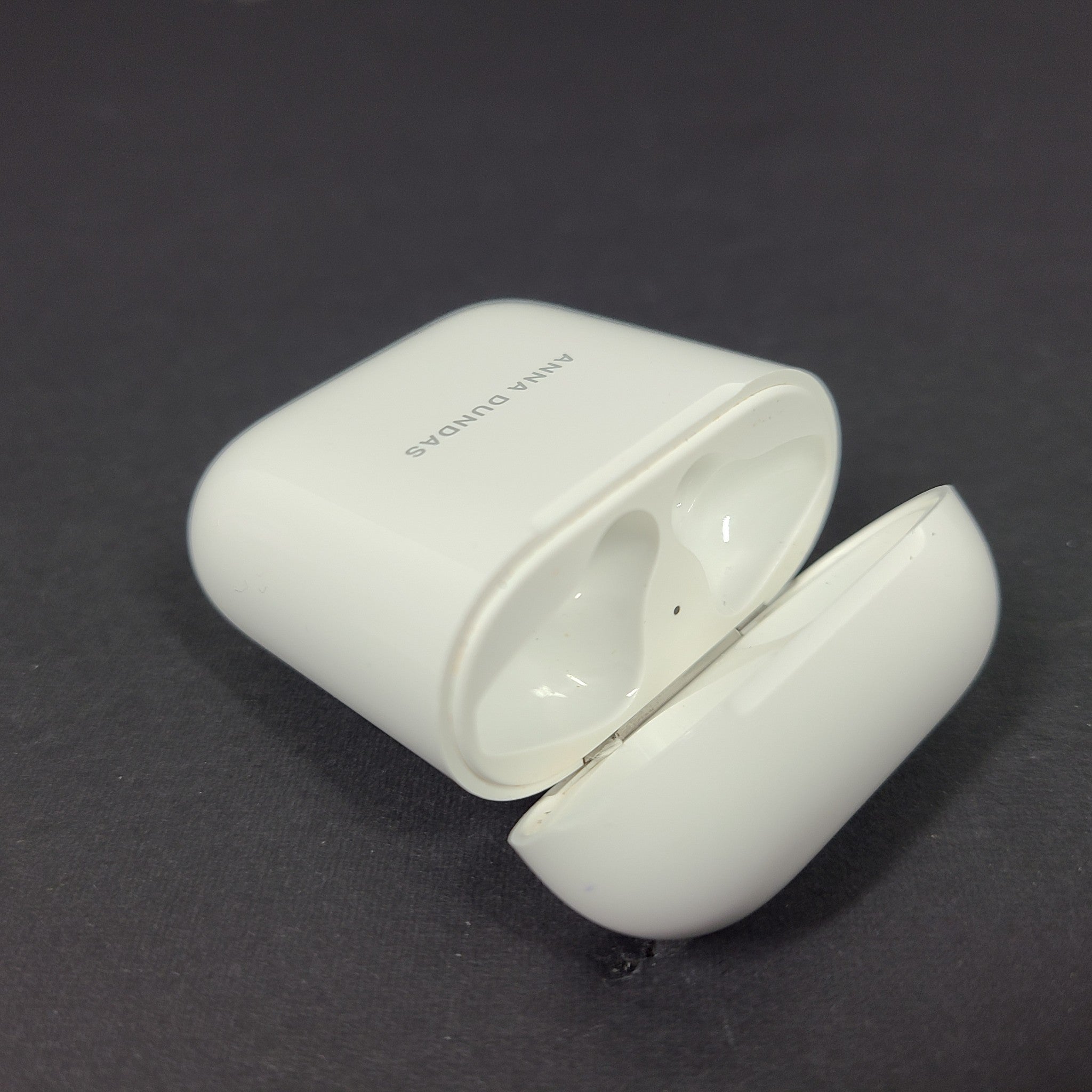 Genuine Apple Airpods 1st 2nd Gen Case Lightning Charging Only - A1602 CUSTOM CN