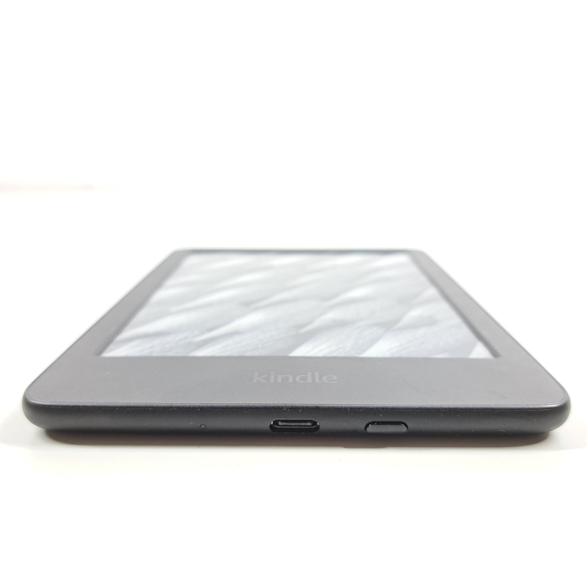 Amazon Kindle 11th Gen. 16GB Wi-Fi 6in Black Backlight E-Reader UNREGISTERABLE