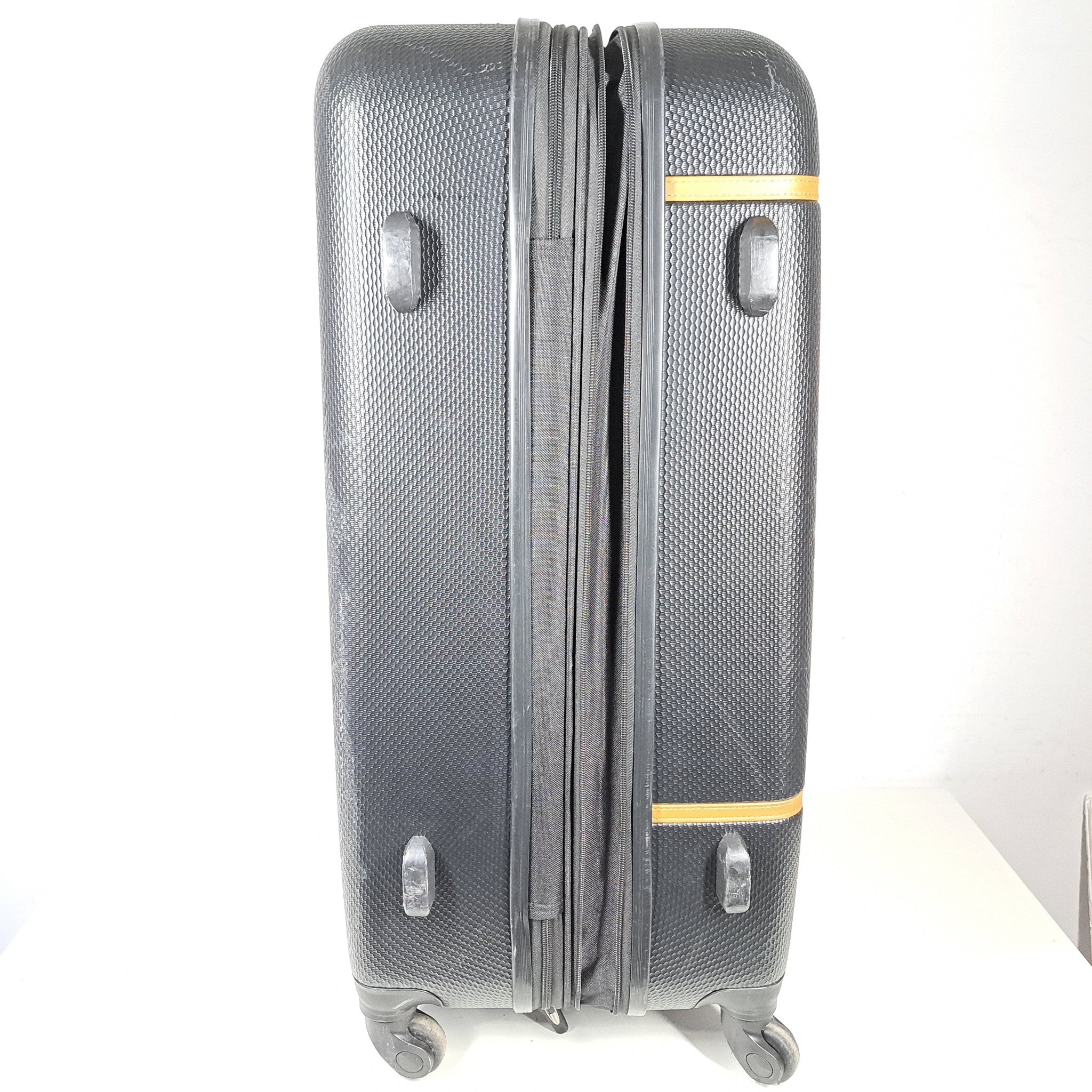 Samsonite Clearwater LTD 30" Spinner Hard Shell Luggage Expandable Dark Gray