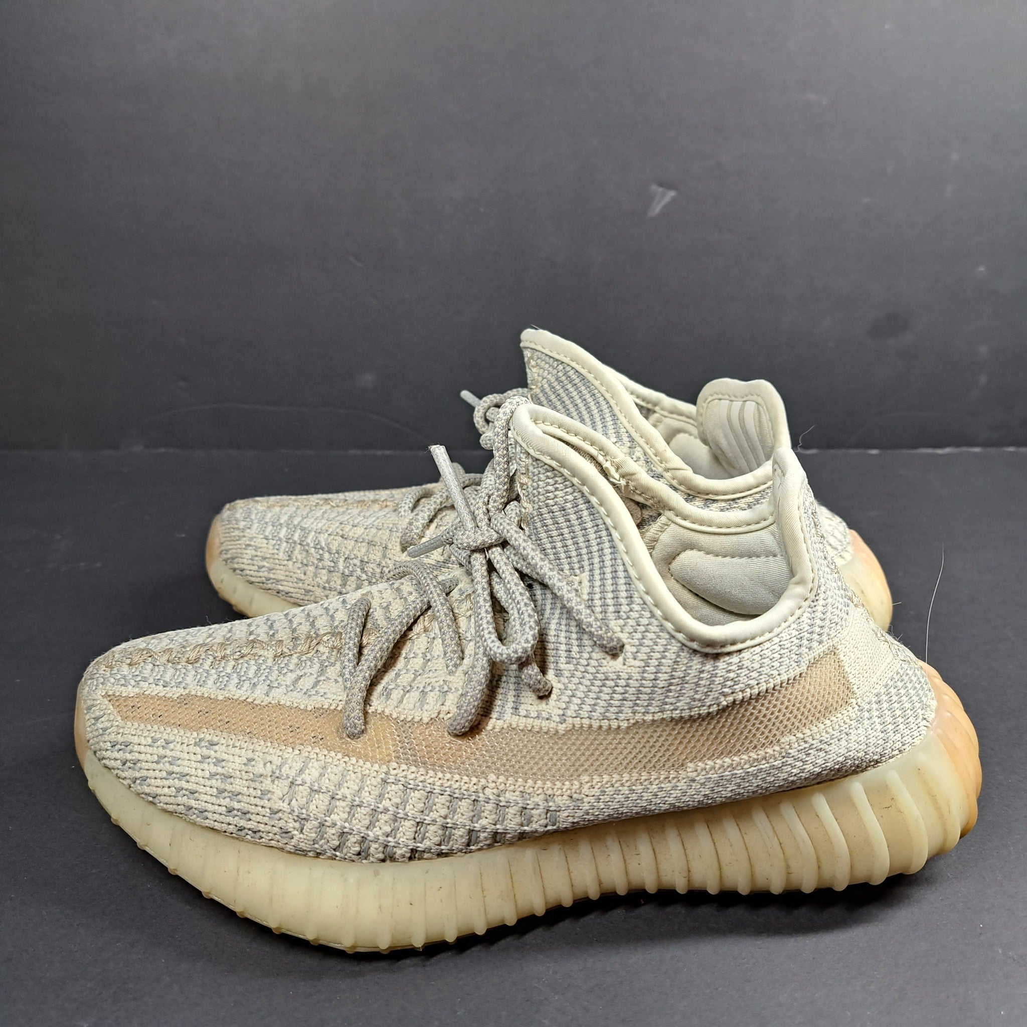 adidas Yeezy Boost 350 V2 'Lundmark Non-Reflective' Sneakers FU9161 Sz 4