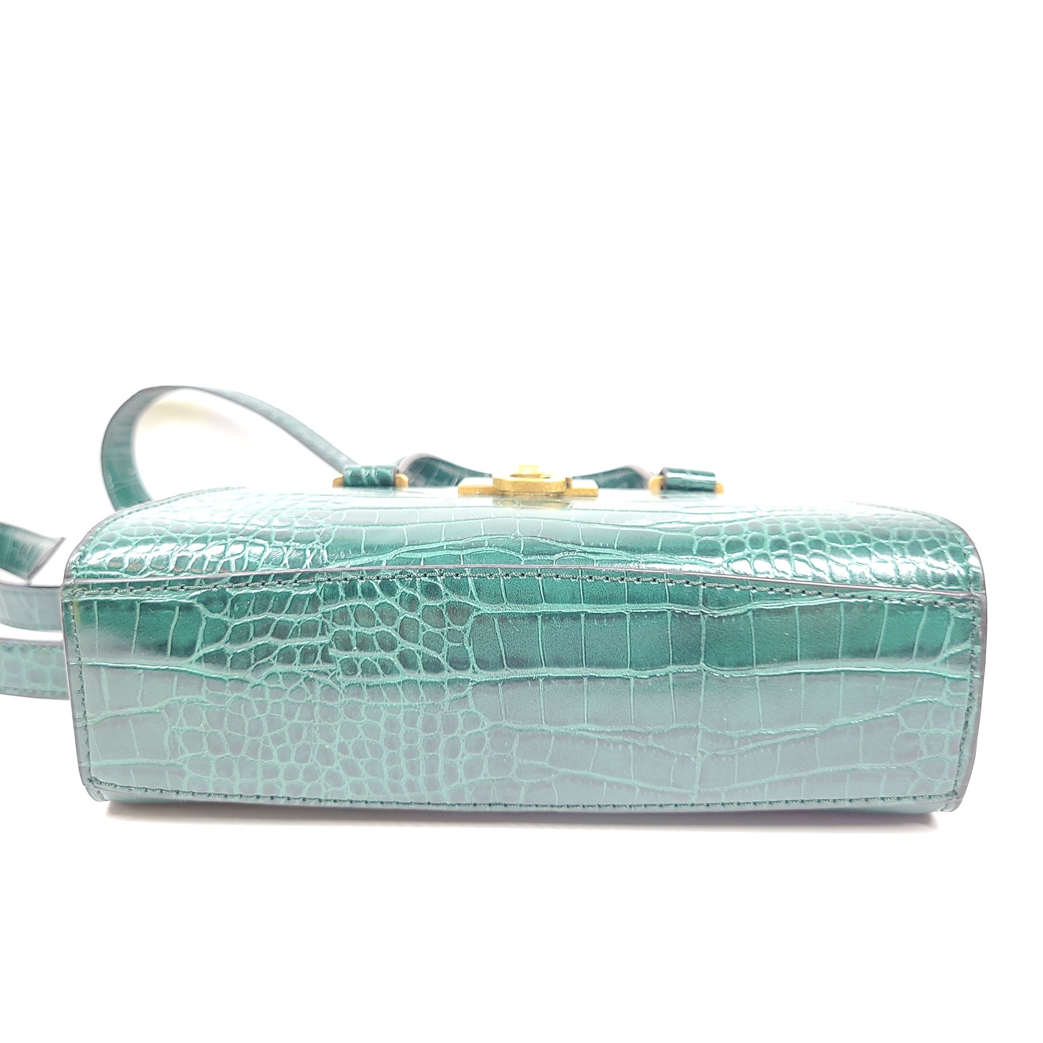 Guess Women's Stephi Crocodile Mini Girlfriend Handbag Crossover Green