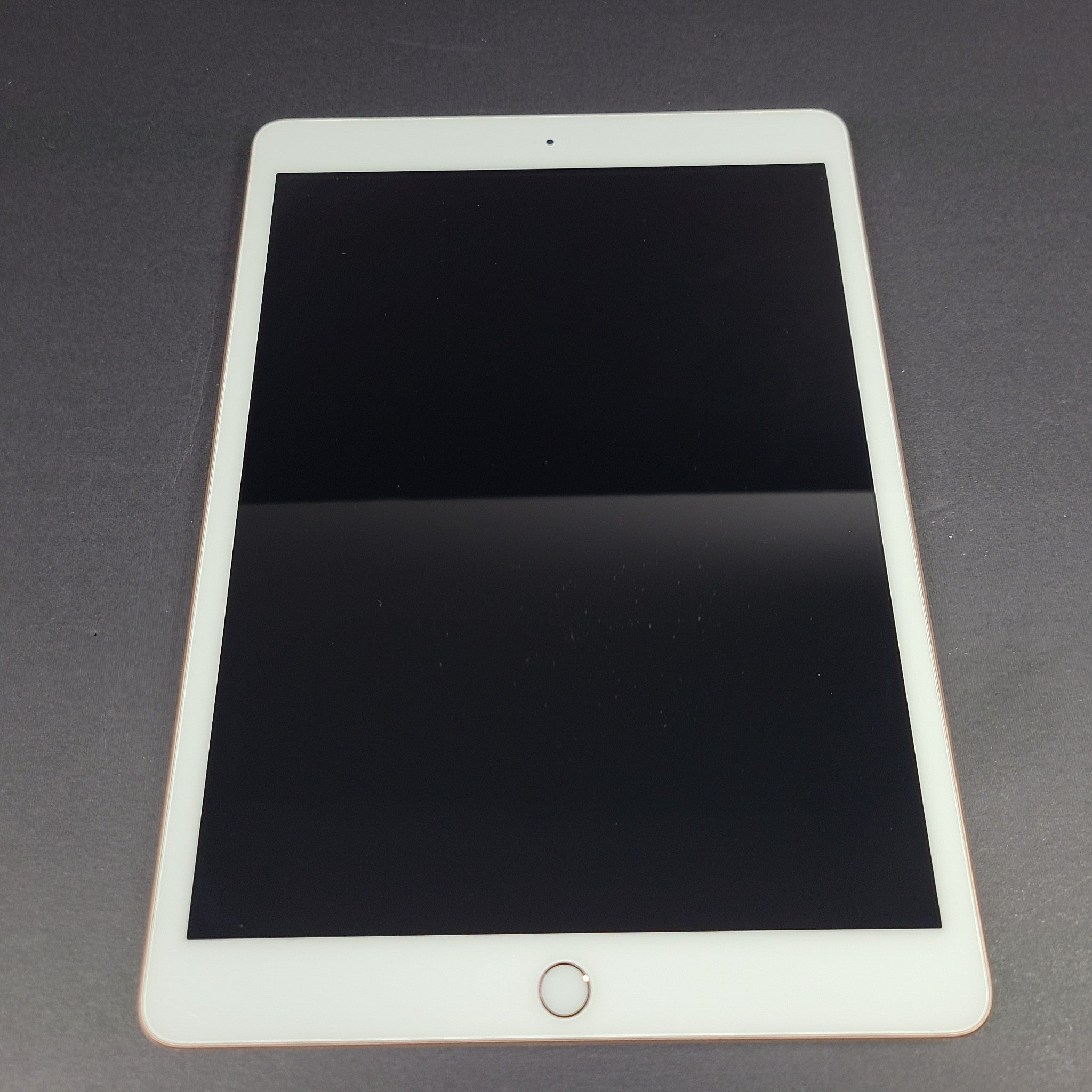 Apple iPad 8th Generation A2270 128GB Wi-Fi 10.2in - Rose Gold - Excellent!