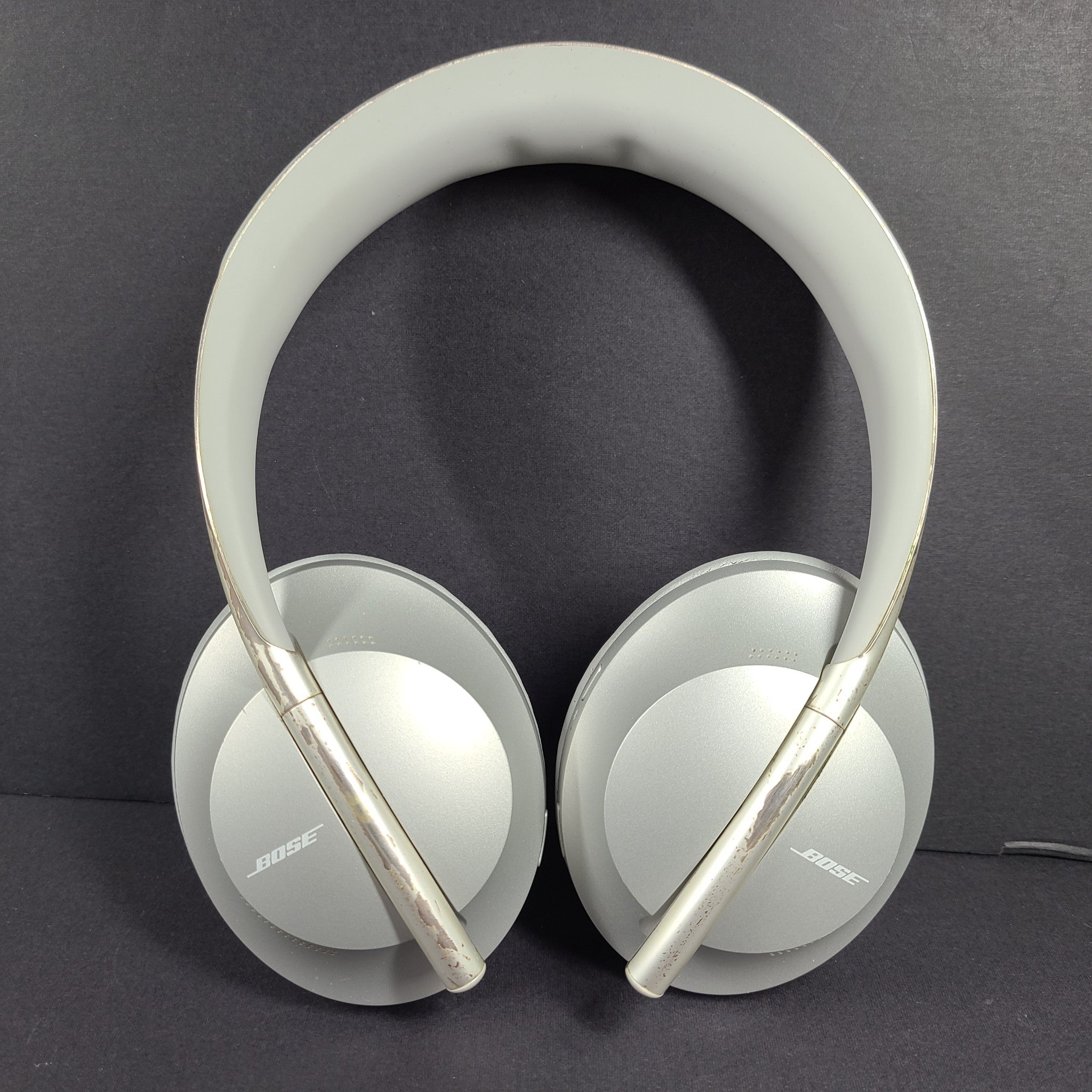 Bose 700 NC700 Over-Ear Noise-Cancelling Bluetooth Wireless Headphones Silver V1