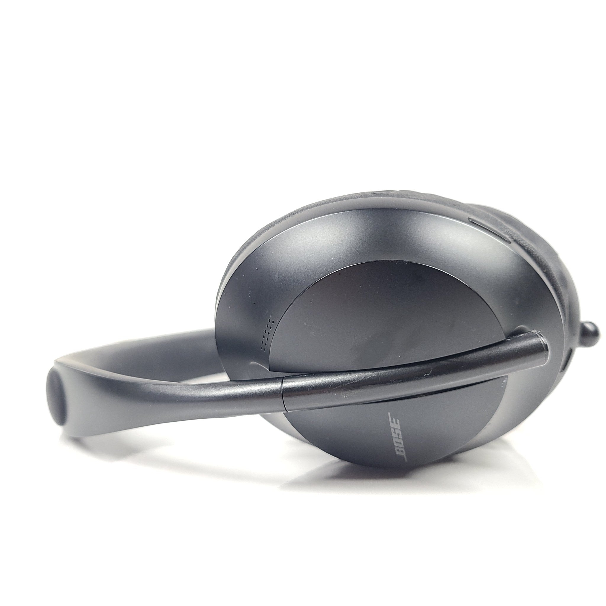 Bose 700 NC700 Over-Ear Noise-Cancelling Bluetooth Wireless Headphones - Black