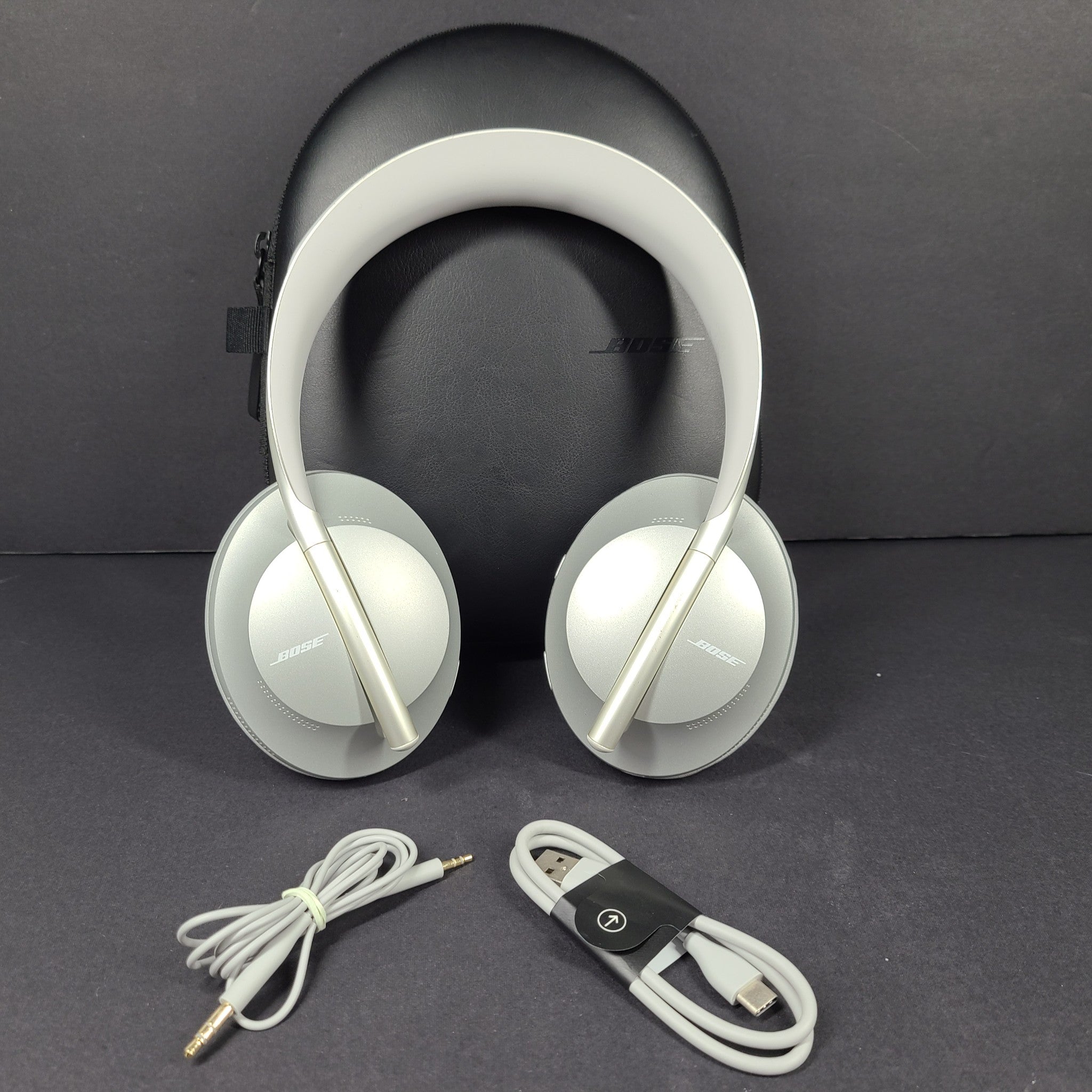 Bose 700 Noise-Cancelling Bluetooth Wireless Headphones NC700 - Silver - Grade A