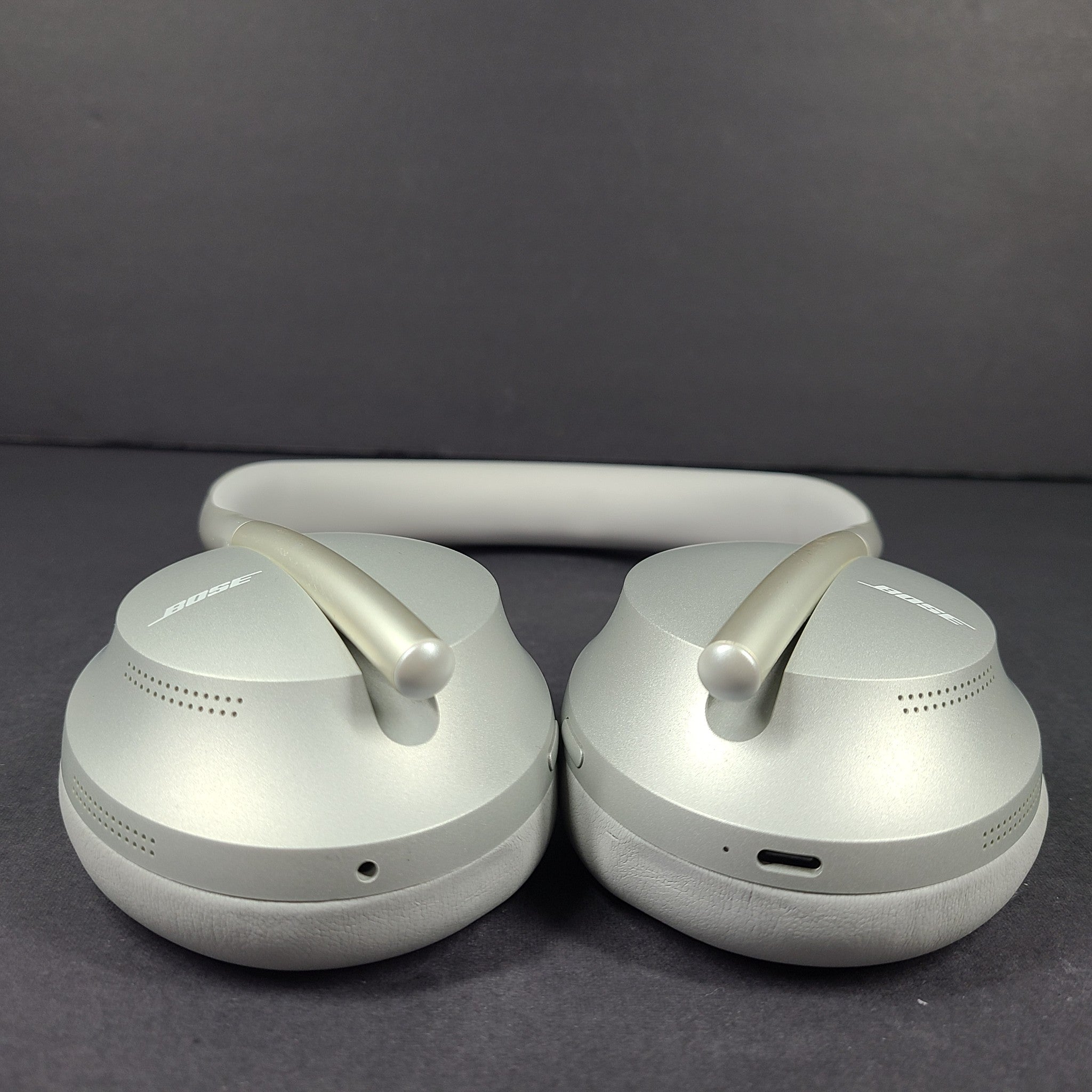 Bose 700 Noise-Cancelling Bluetooth Wireless Headphones NC700 - Silver - Grade A