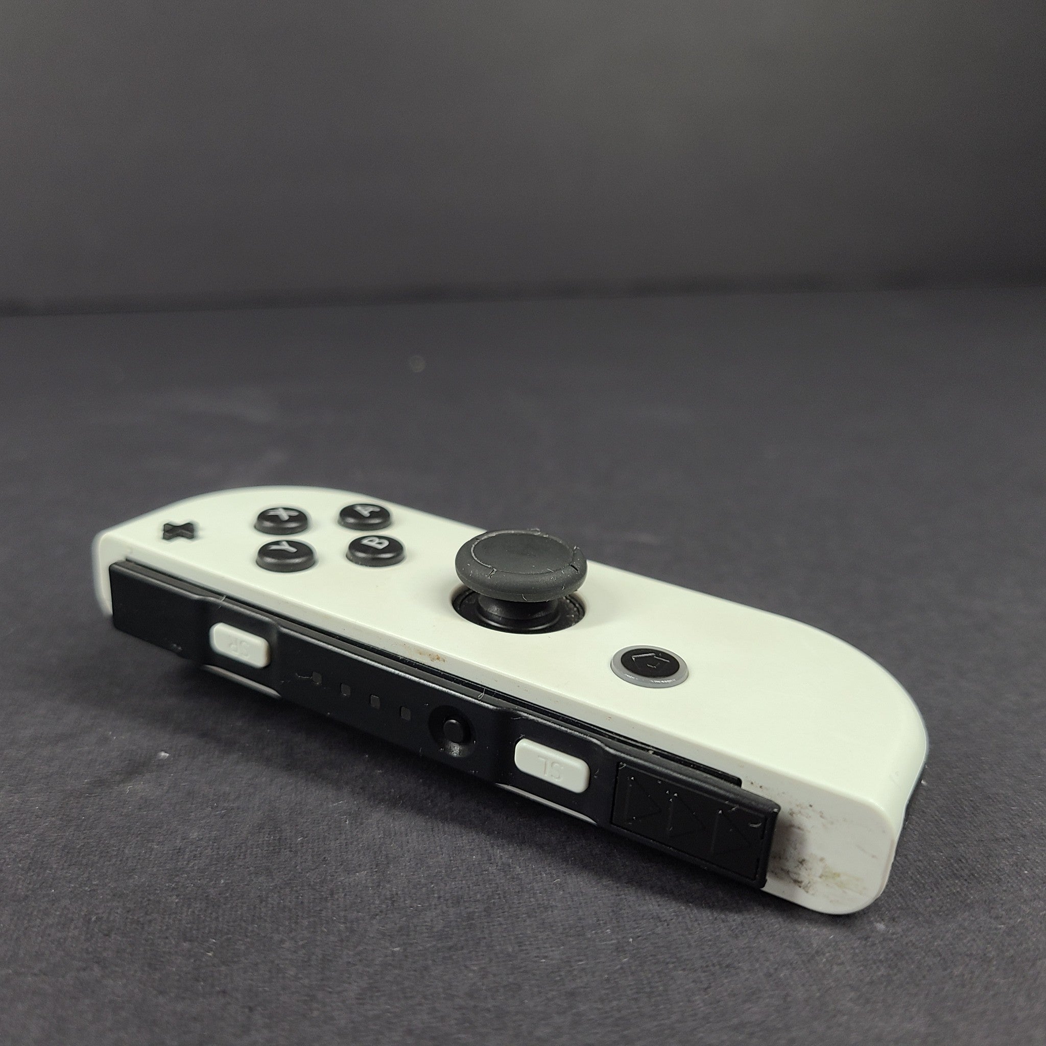 Genuine OEM Nintendo Switch Right Joy Con Controller - White HAC-016 CN