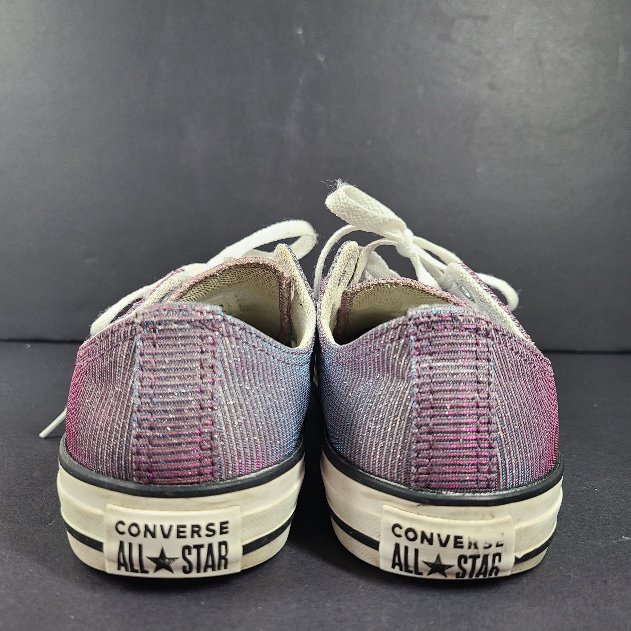 Converse Kids' CTAS OX Purple Low Top Sneakers 665100F Youth Size 5 / EUR 37.5
