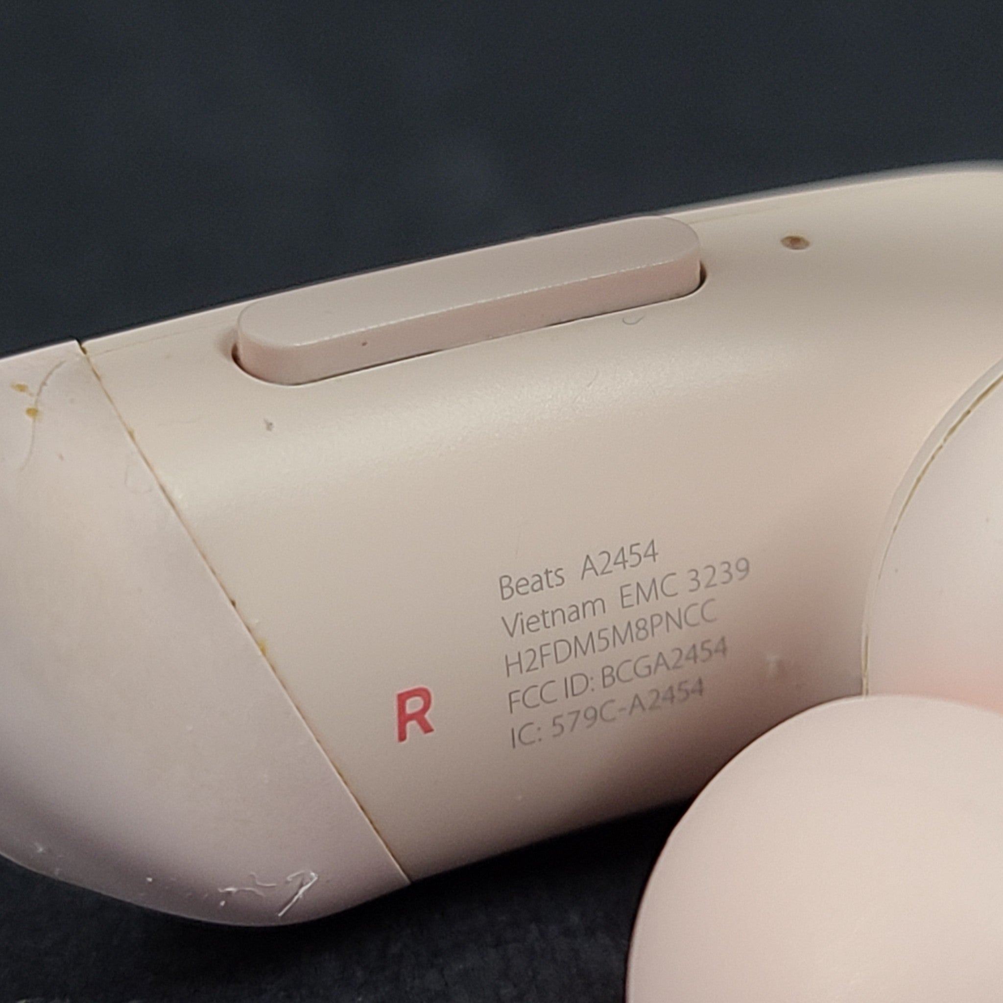 Beats by Dr. Dre Powerbeats Pro Totally Wireless A2454 Right ONLY - Cloud Pink