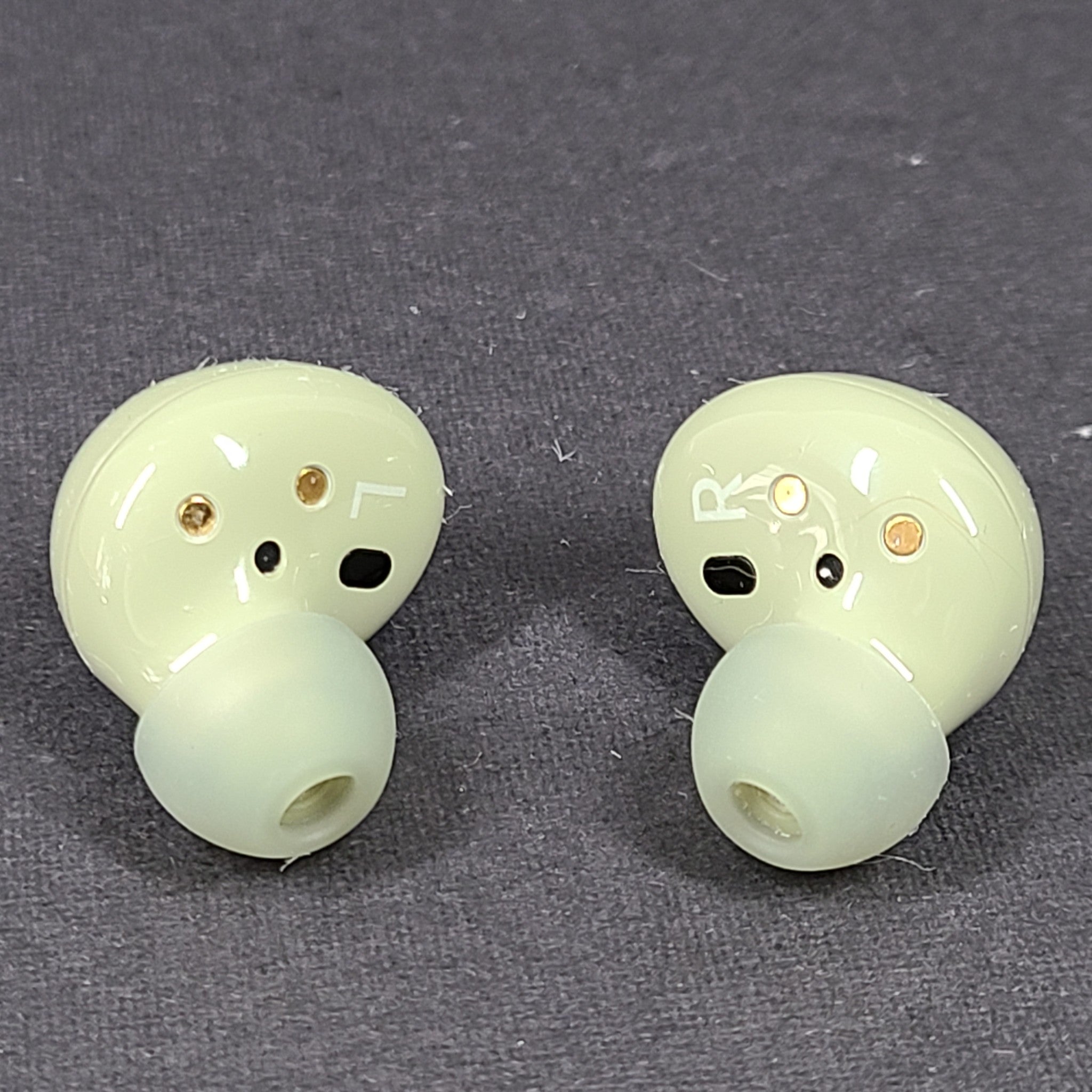 Samsung Galaxy Buds 2 SM-R177 Wireless Bluetooth Earbuds w/ Case - Olive Green