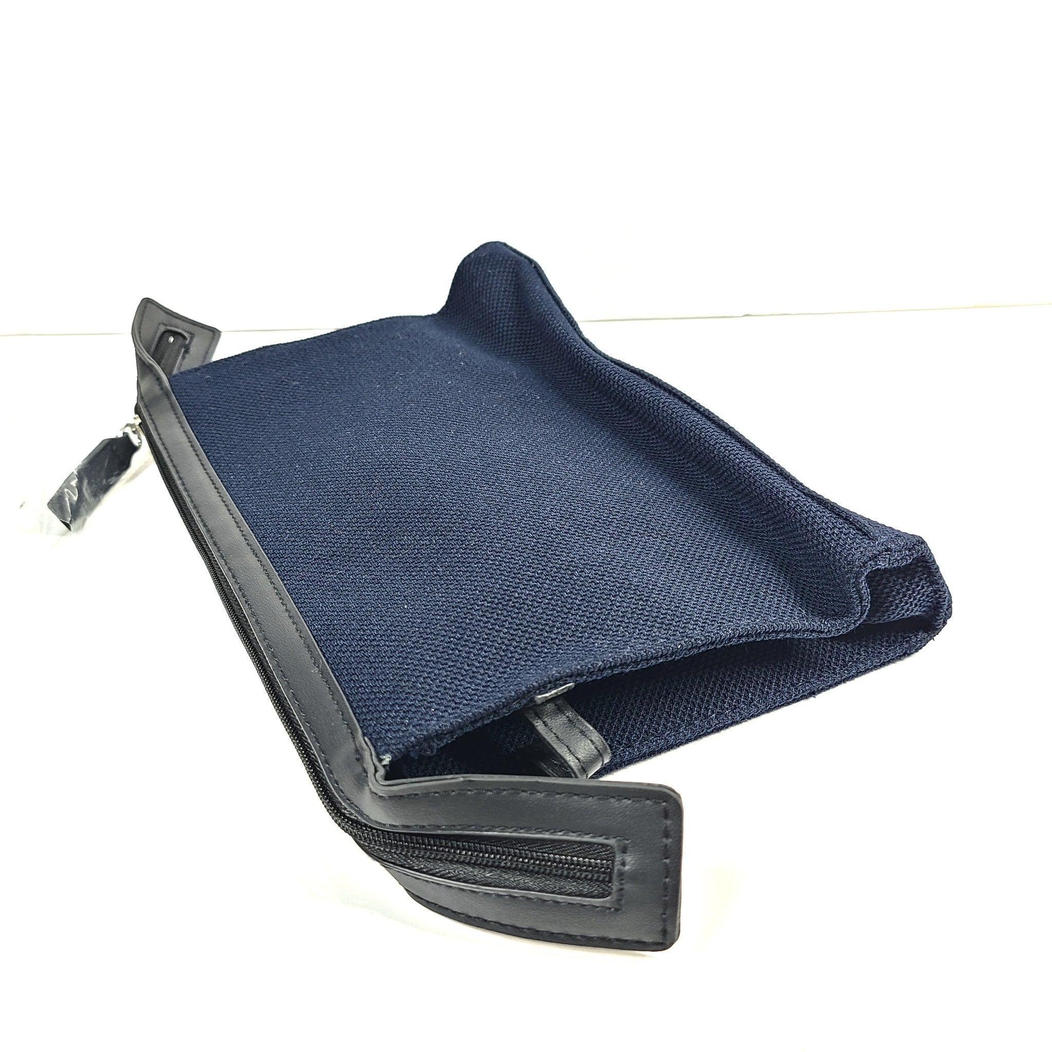 Giorgio Armani Fragrances Cosmetics Toiletry Bag Zippered Pouch Navy Blue