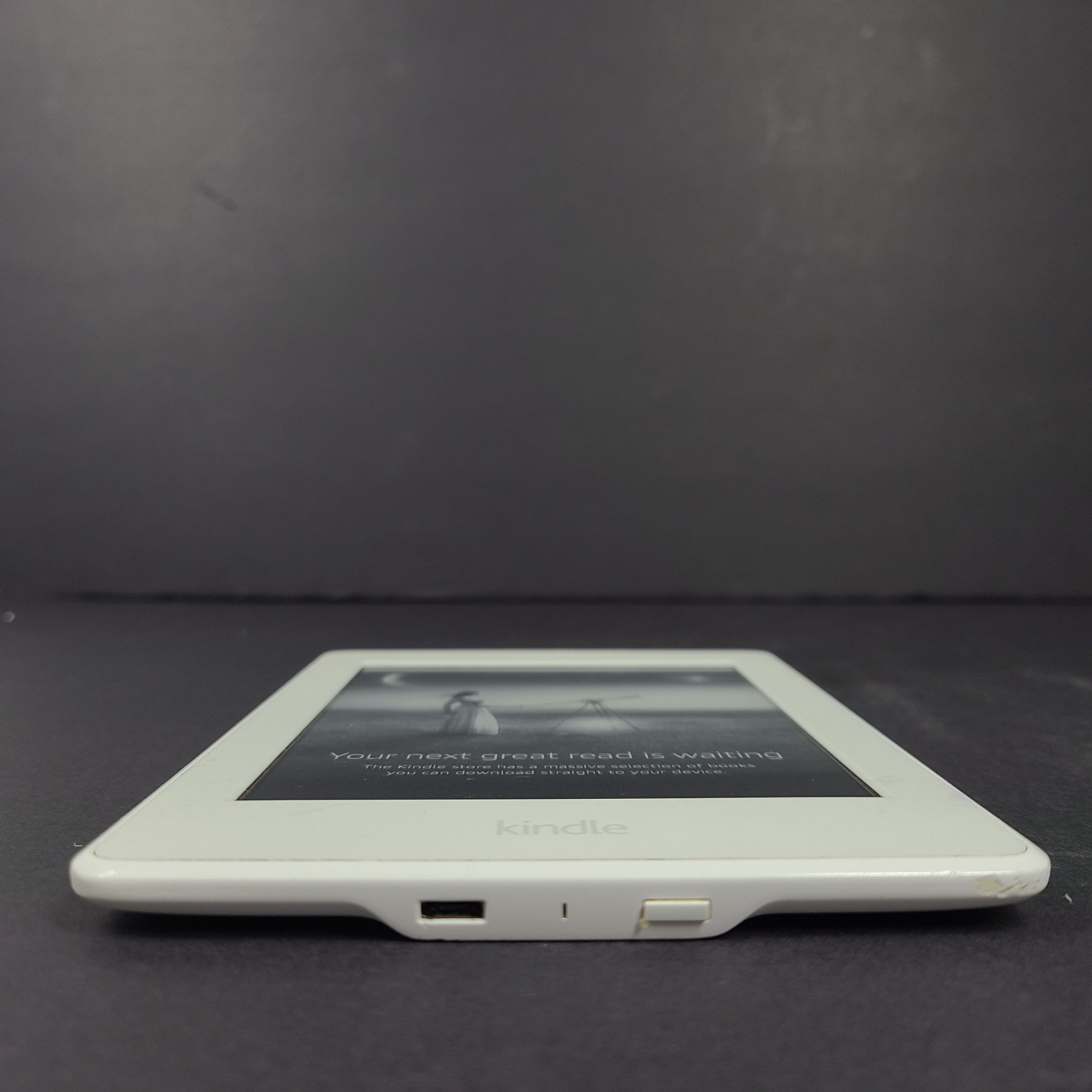 Amazon Kindle Paperwhite 7th Generation 4GB Wi-Fi 6in - White - Grade C