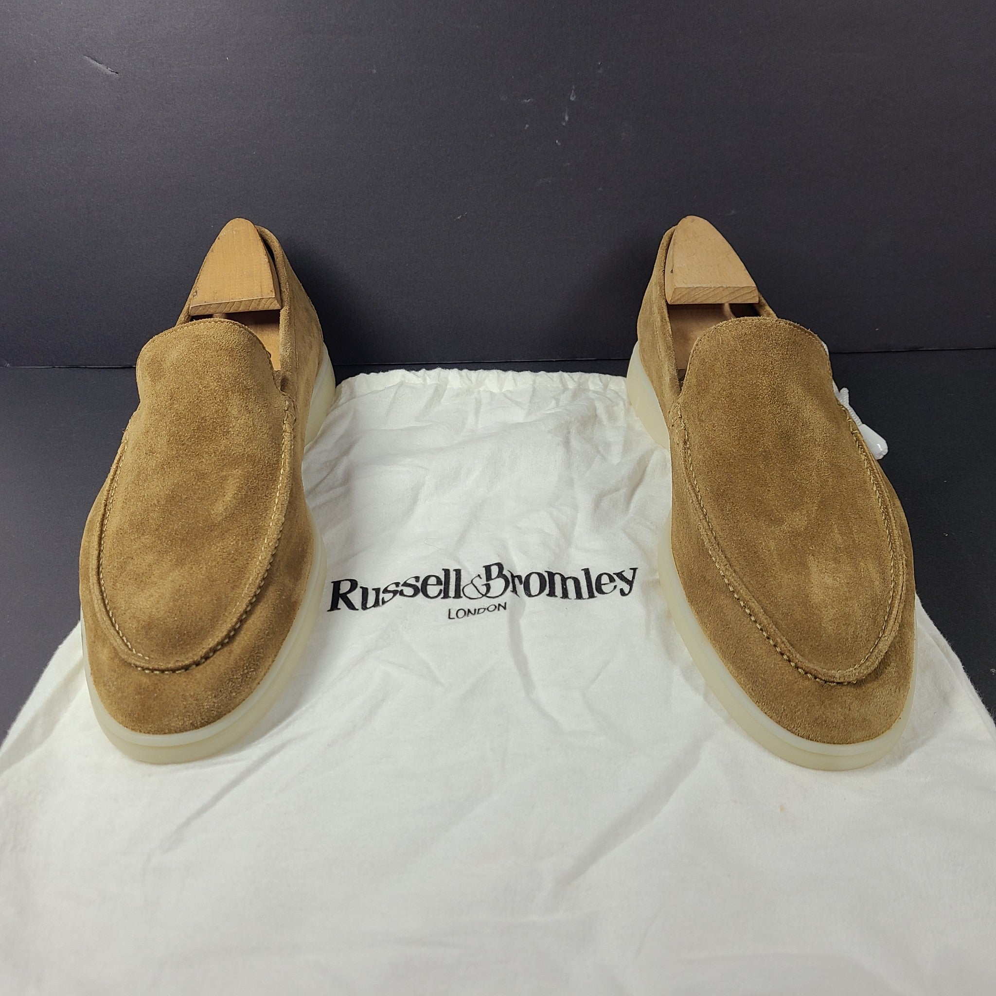 Russell & Bromley Men's CARMEL Soft Slip On Loafers Suede Brown Sz 11.5