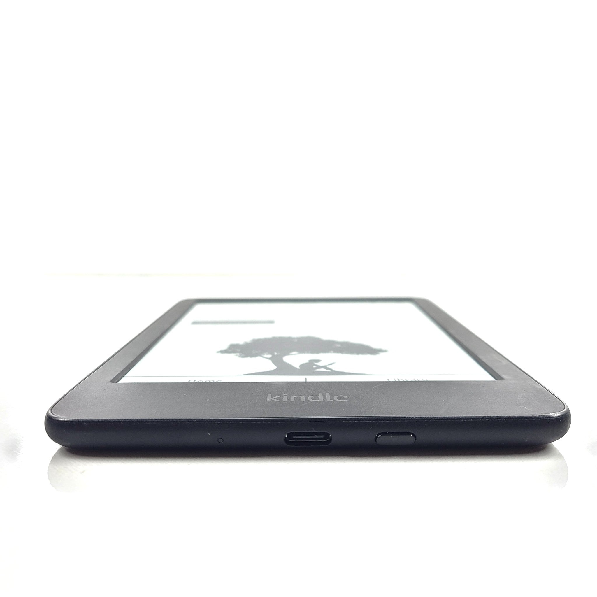 Amazon Kindle 11th Generation 16GB Wi-Fi 6in - Black Backlight E-Reader- Grade B