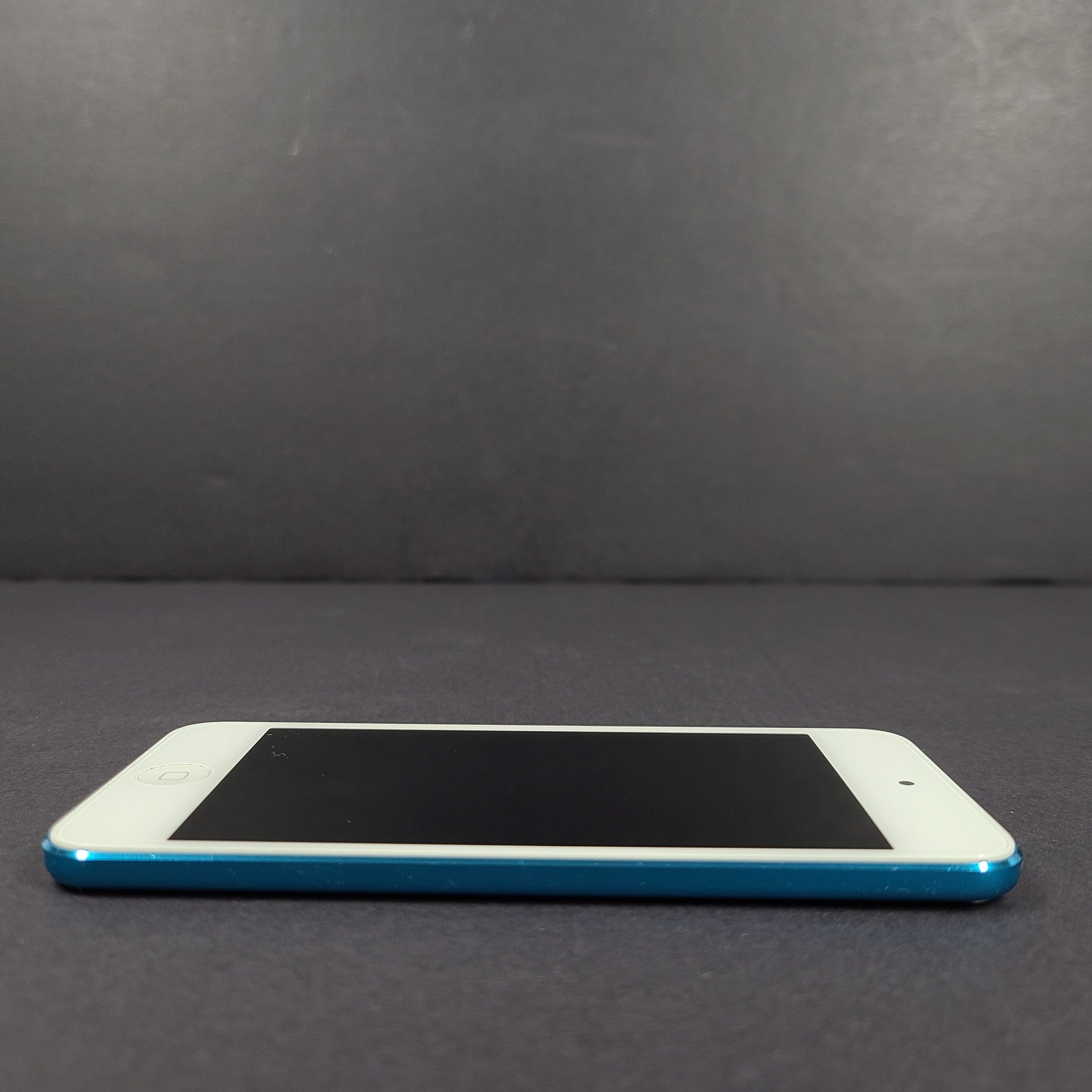 Apple iPod touch 5th Generation (16 GB) - Blue