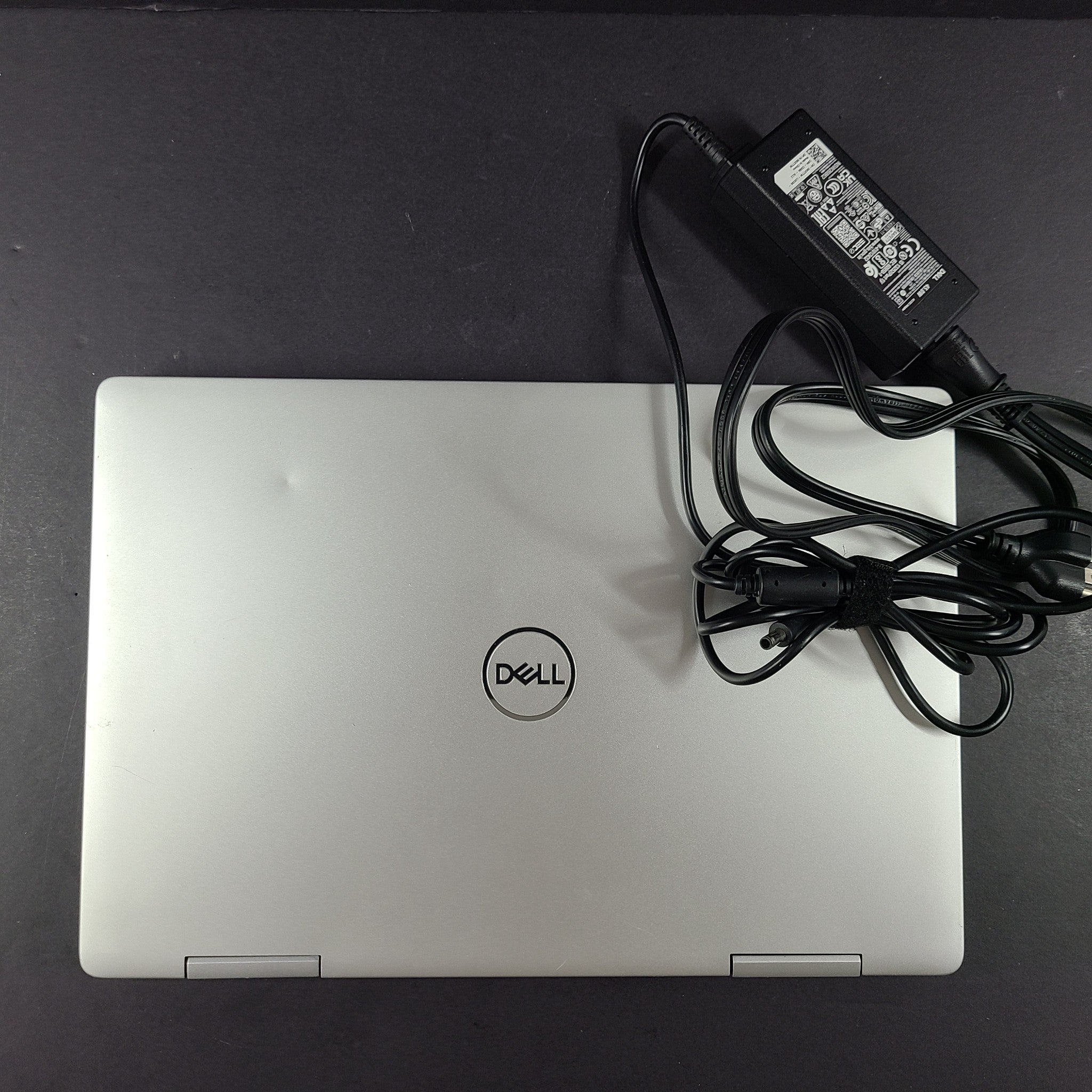 Dell Inspiron 13" Intel Core i5-8265U 1.60GHz 8GB 256GB Silver Laptop READ