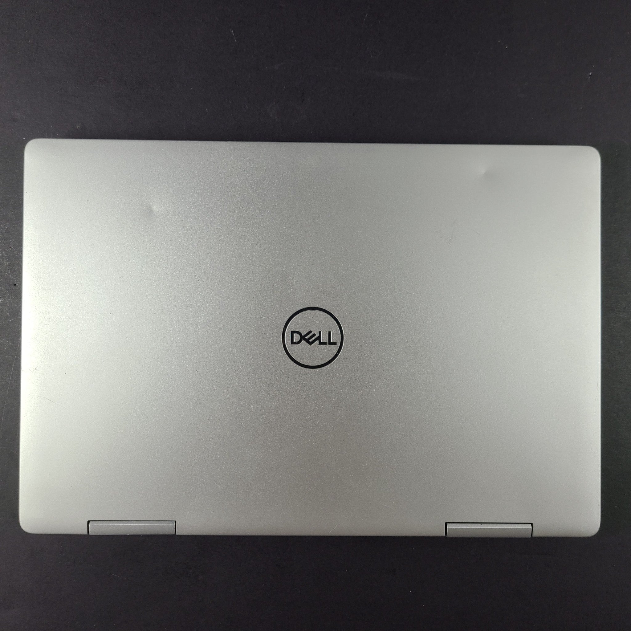 Dell Inspiron 13" Intel Core i5-8265U 1.60GHz 8GB 256GB Silver Laptop READ