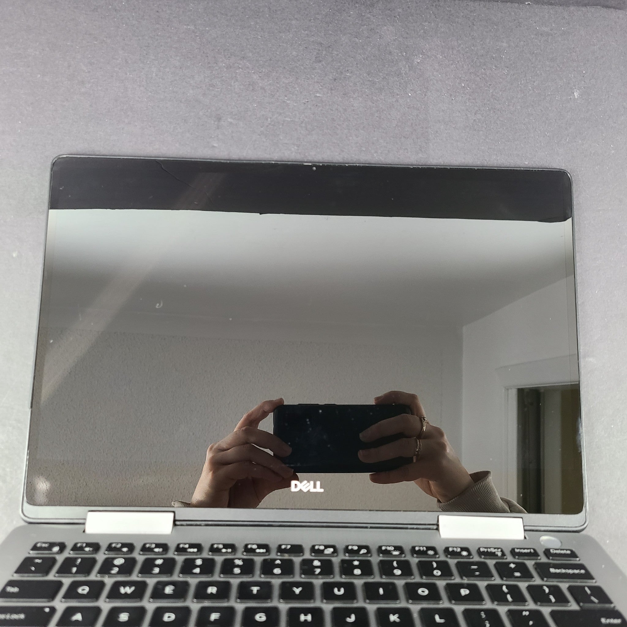 Dell Inspiron 13" Intel Core i5-8265U 1.60GHz 8GB 256GB Silver Laptop READ