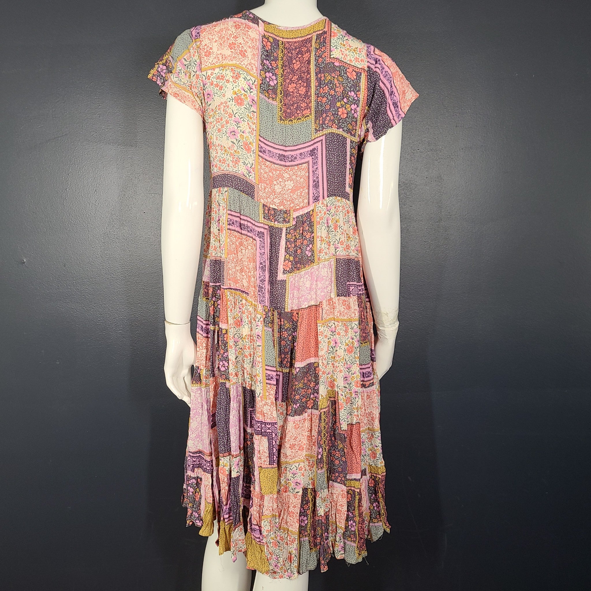 Olivaceous Women's Floral Medium Dress V-Neck Oversized Boho Multicolor Sz S
