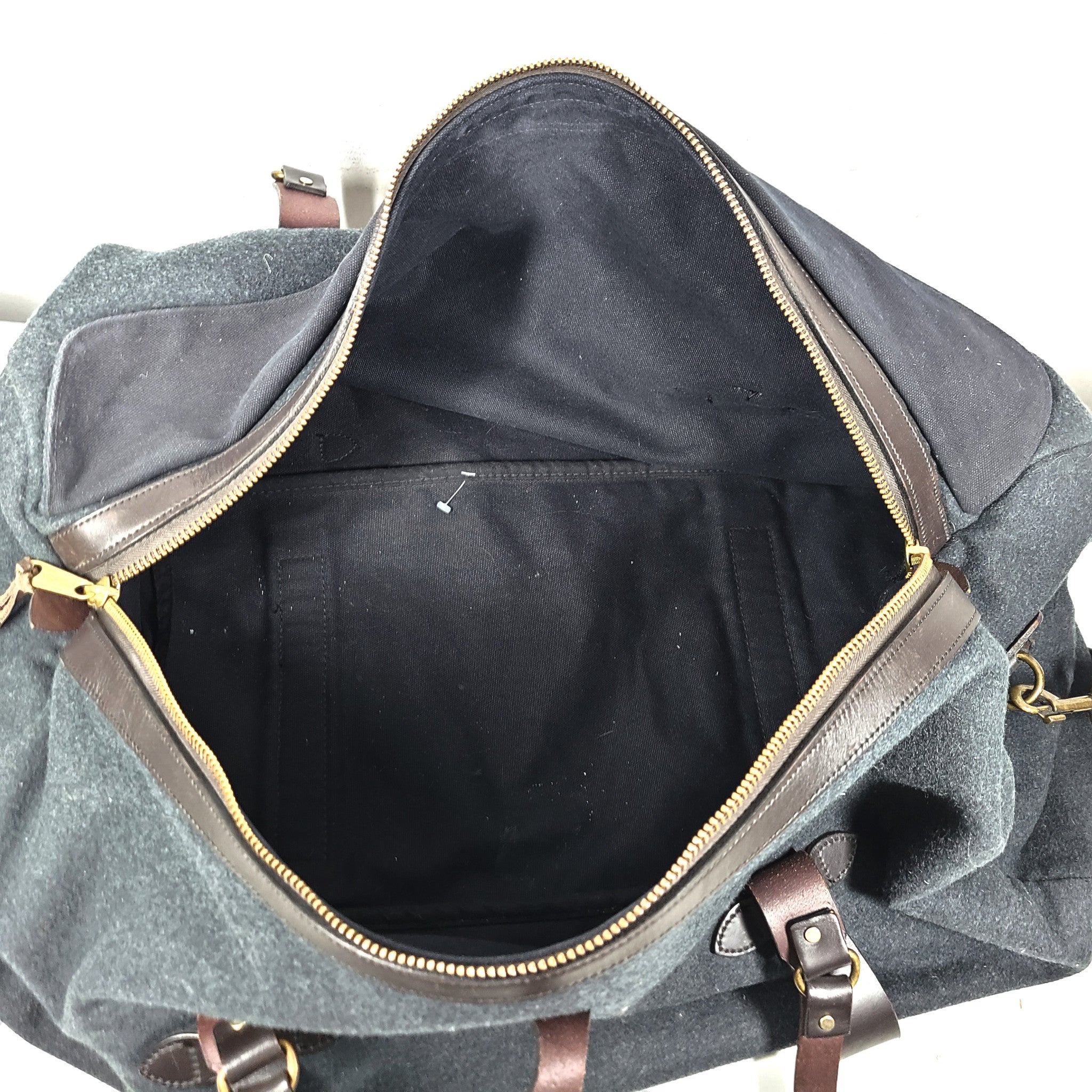 Vintage Filson Large Mackinaw Wool Duffle Bag SUPER RARE Charcoal Gray