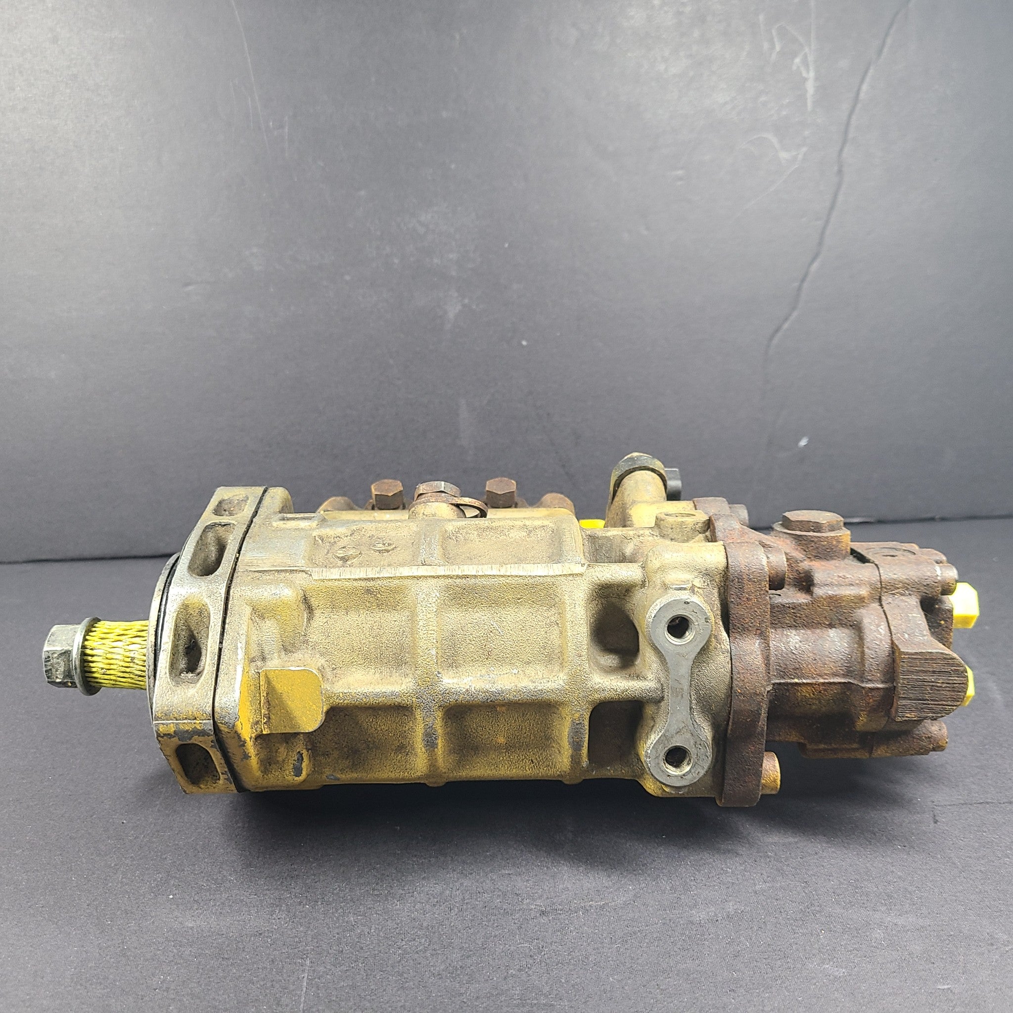 Fuel Injection Pump 295-9126 271-2265 2959125 2712265 For CAT M313D C4.4 Engine