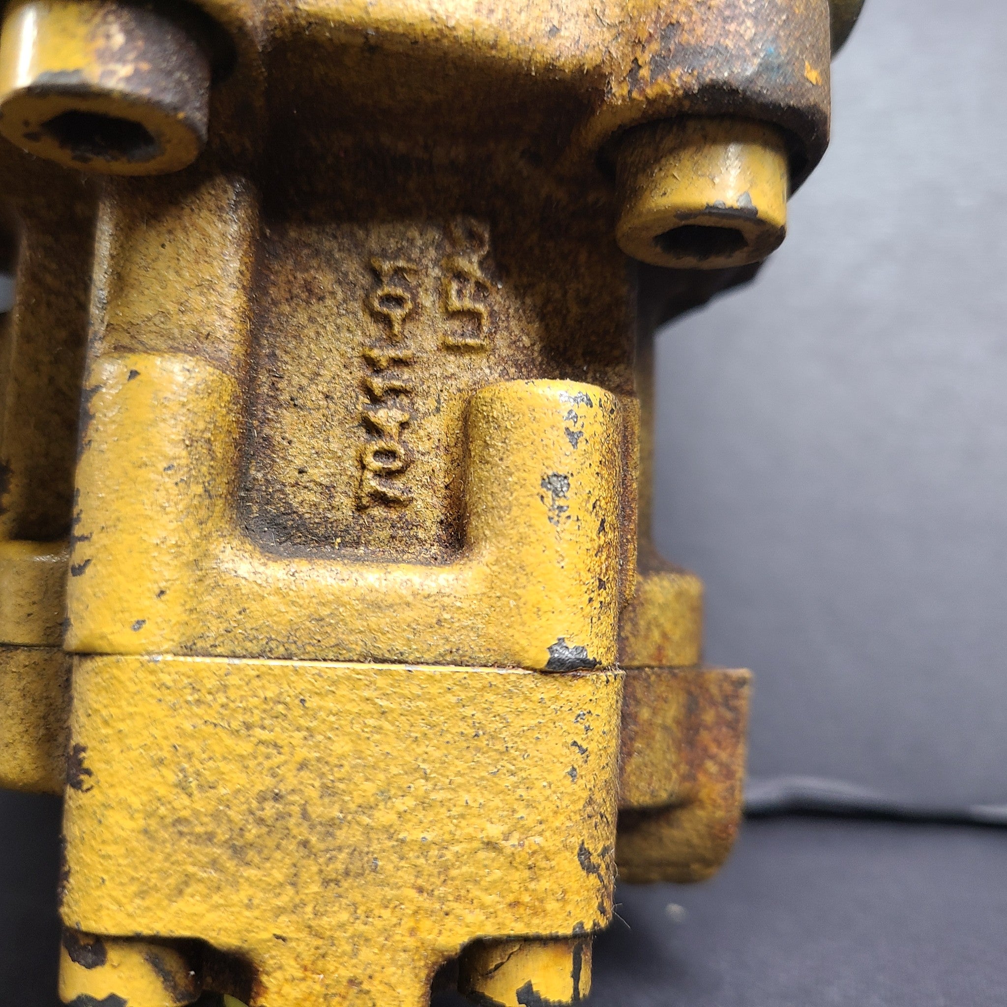 Fuel Injection Pump 295-9126 271-2265 2959125 2712265 For CAT M313D C4.4 Engine