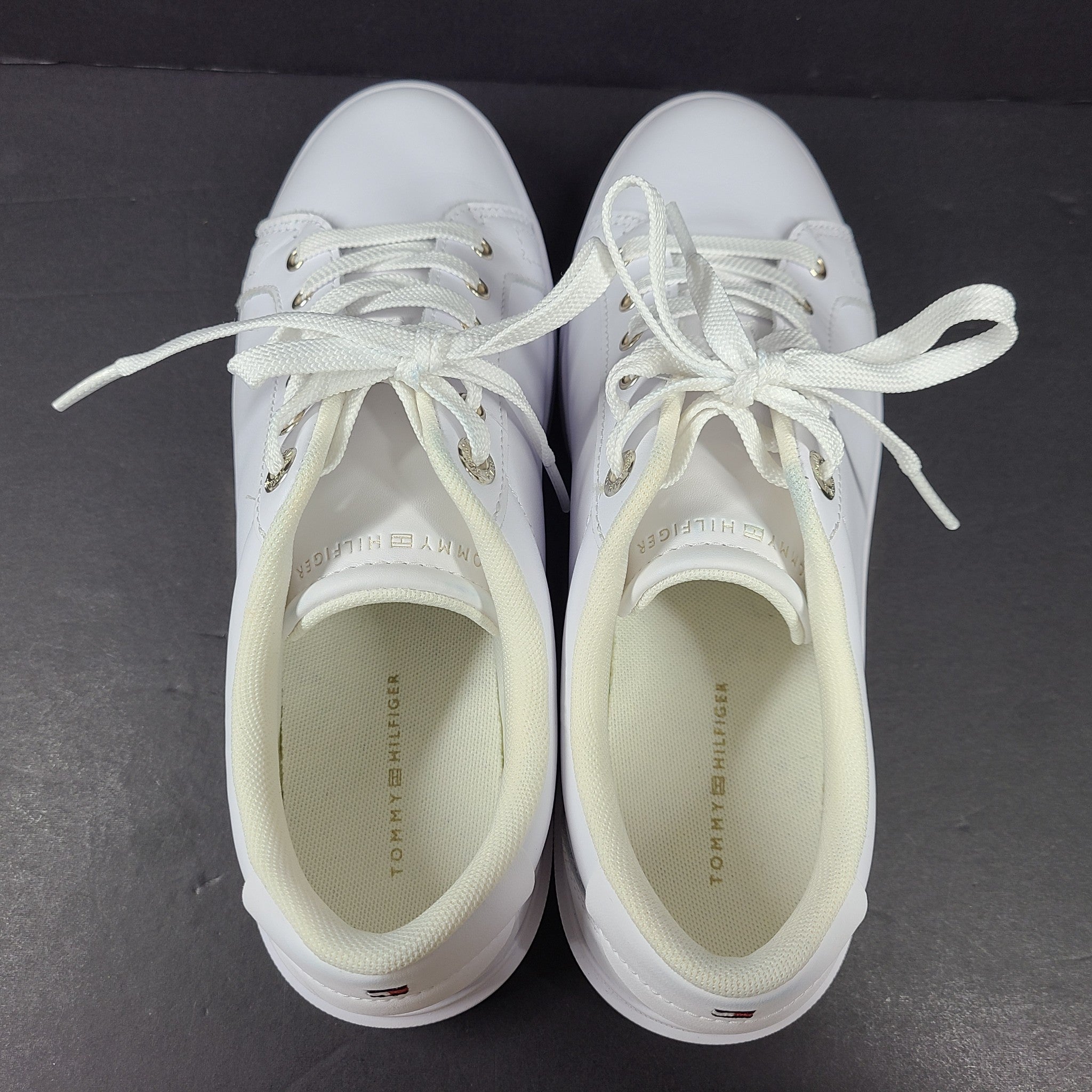 Tommy Hilfiger Women's Golden HW Court Sneakers Leather White Sz 9