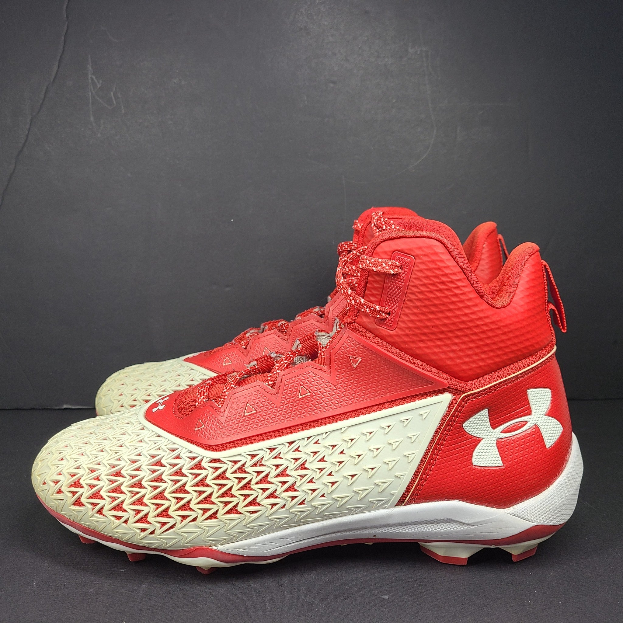 Under Armour UA Men's Hammer MC 3021193-600 Football Cleats Shoes Red White 12.5