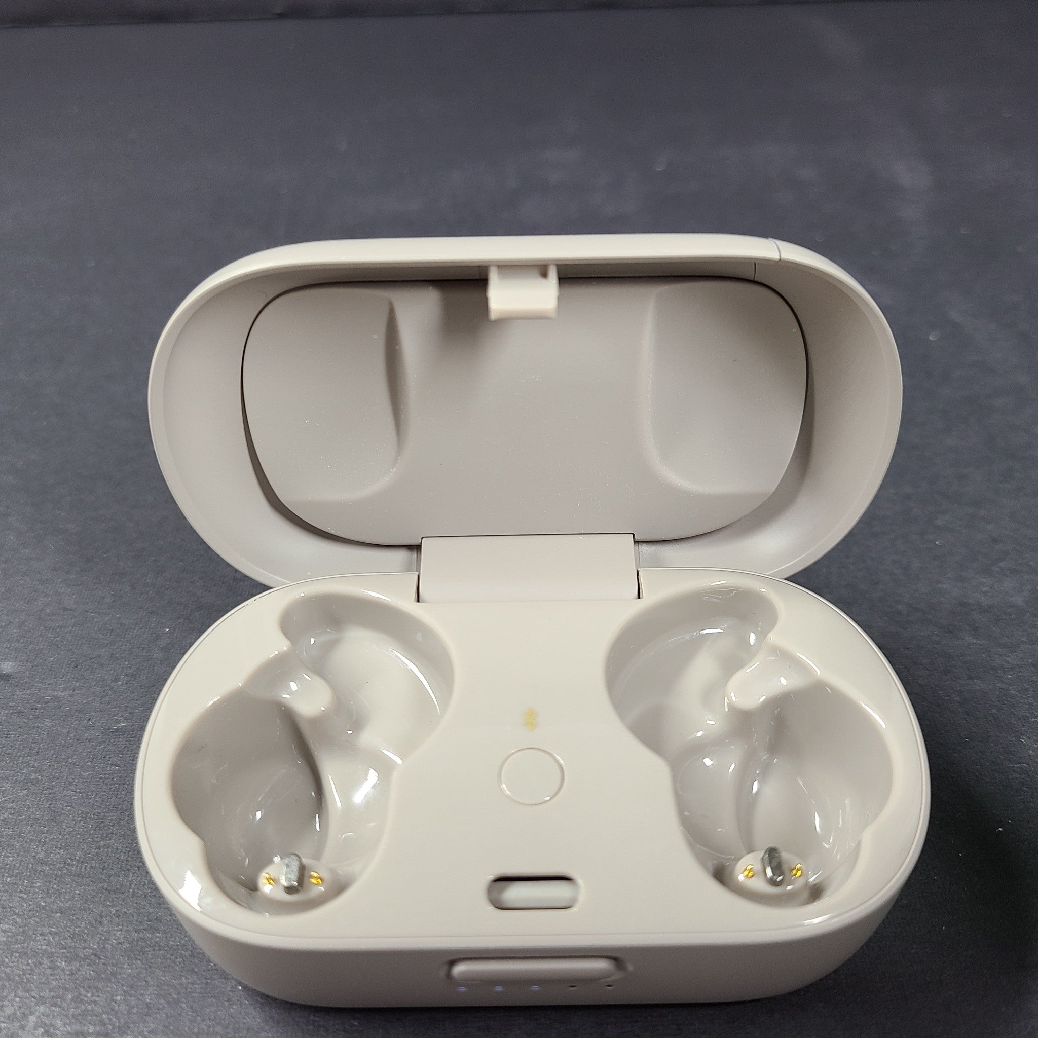 Bose QuietComfort Charging Case Spare for Earbuds CASE ONLY - BEIGE BROWN 429708