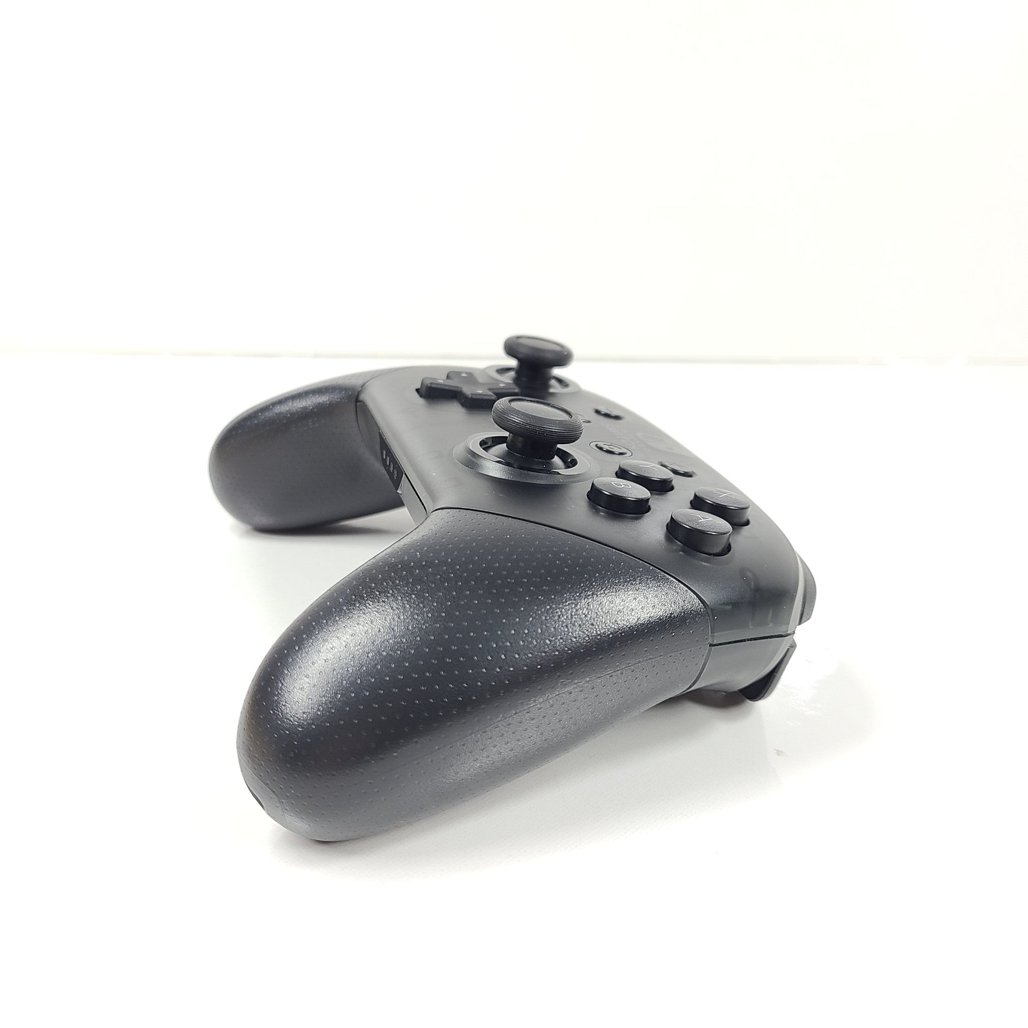 Nintendo Switch Pro Controller Wireless Black Genuine OEM HAC-013