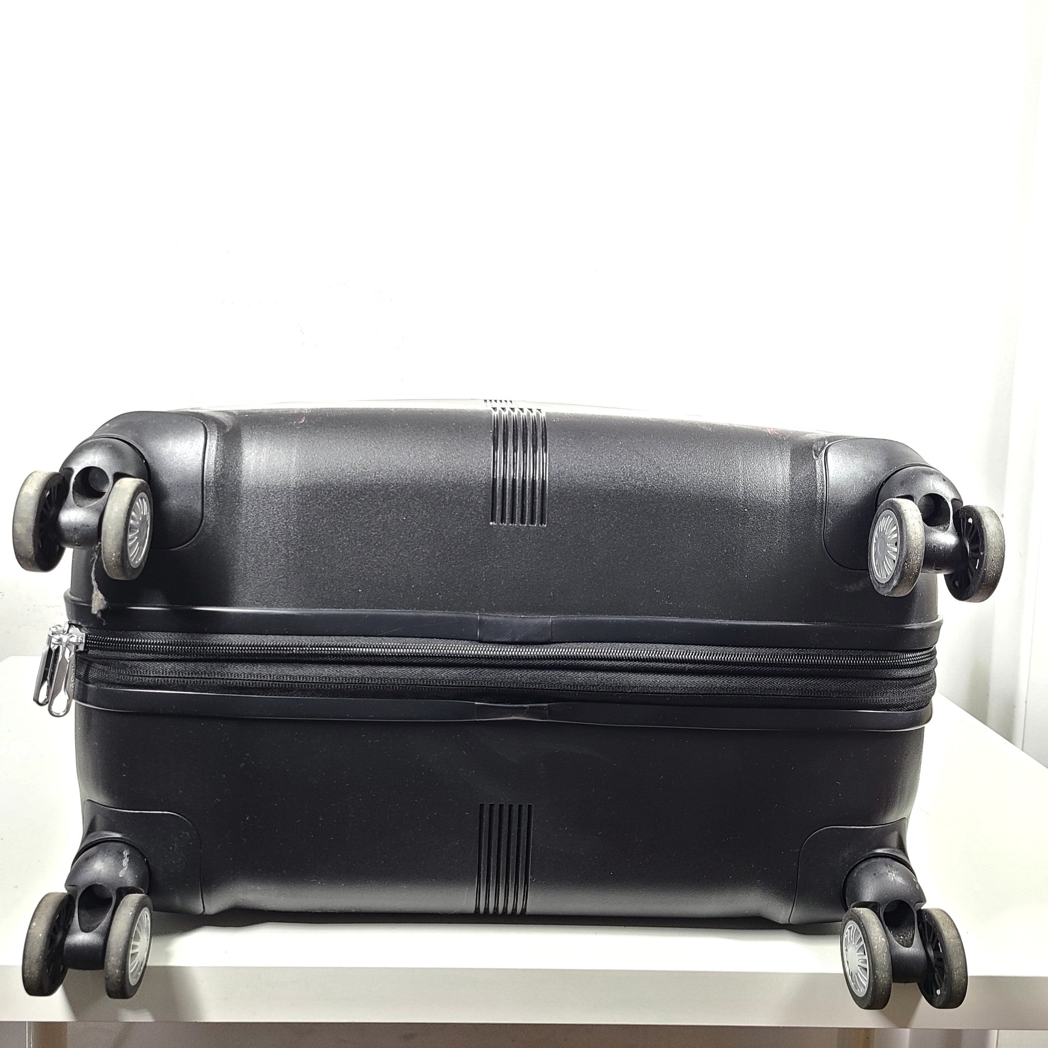 Samsonite 30" Hi-Fi Spinner Large Luggage Hardshell Light Expanding TSA Black