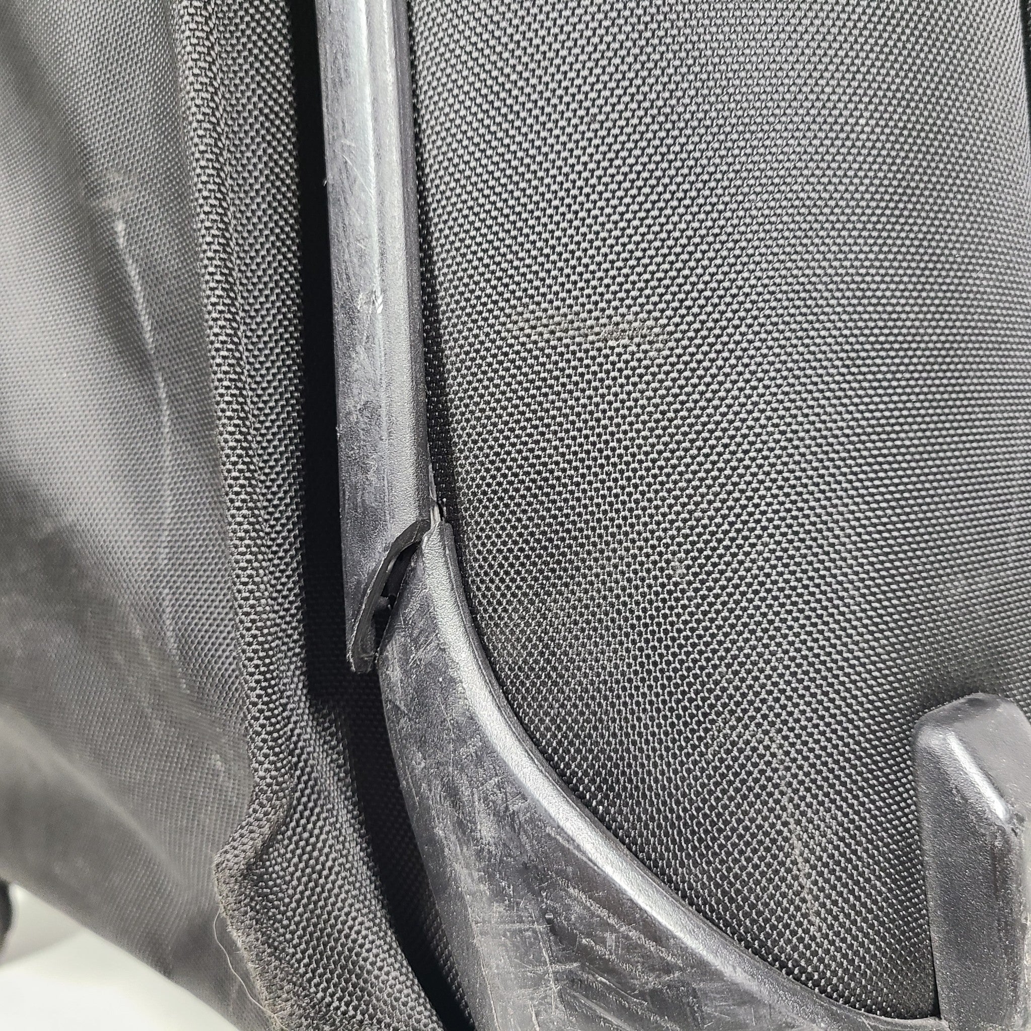 Tumi Alpha 31" Extra Large Extended Trip Spinner Luggage Suitcase Black READ!!