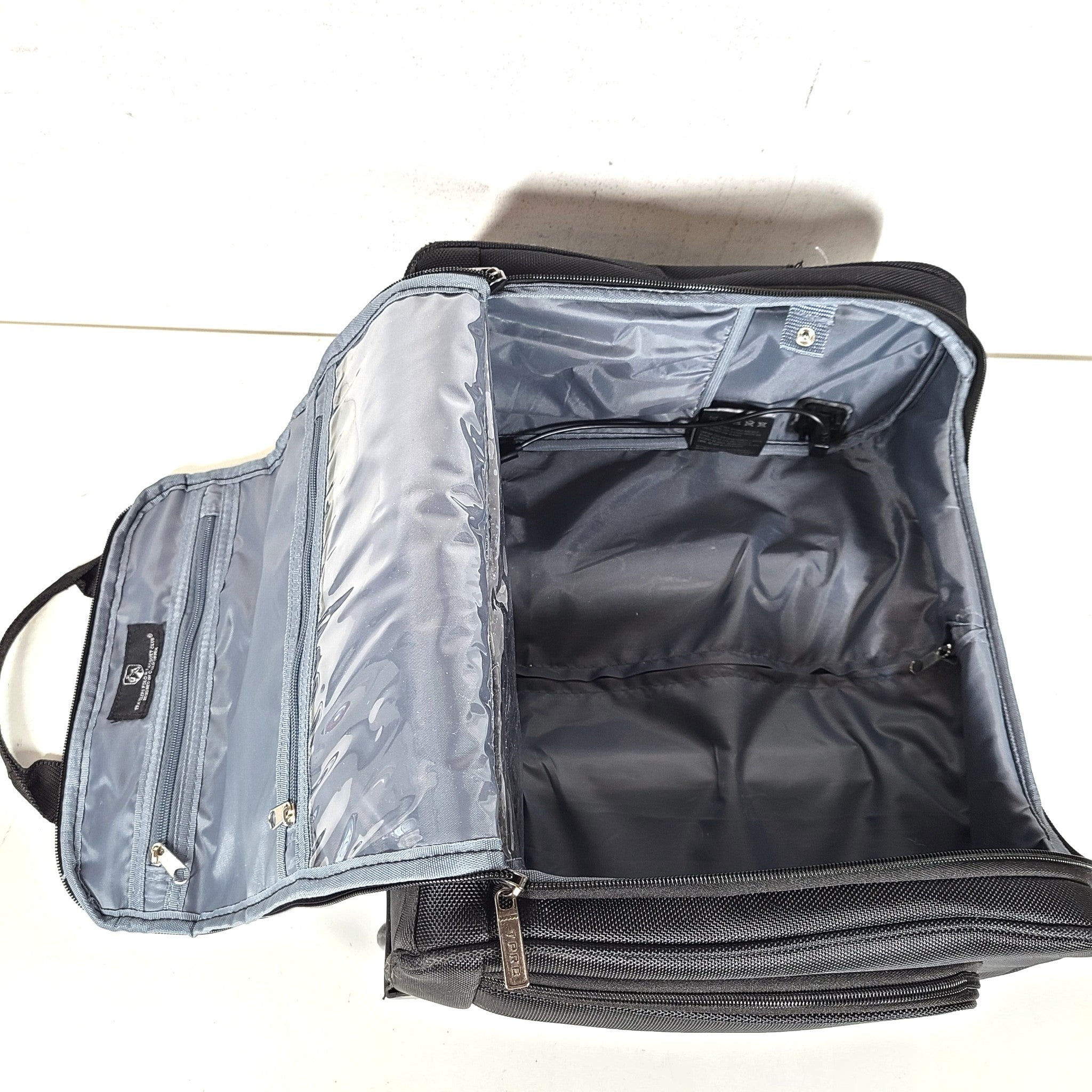 TPRC 14" Underseater Wheeled Smart Carry On Cabin Luggage USB Charging Black