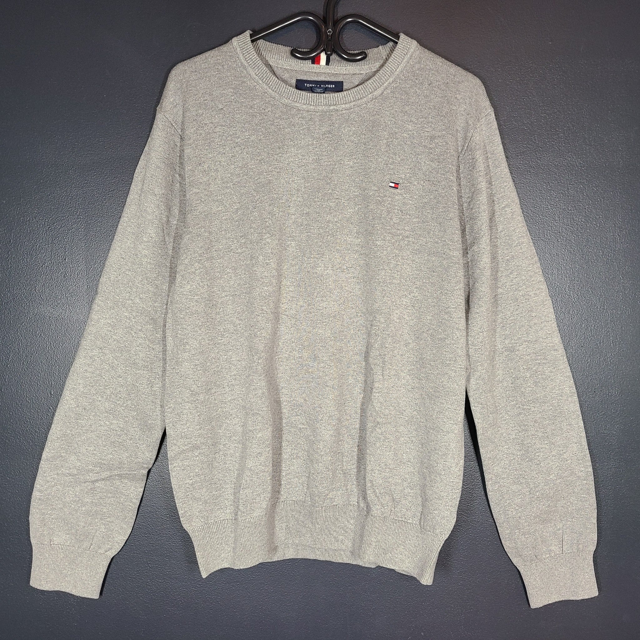 Tommy Hilfiger Men's Flag Logo Crewneck Sweater 78J8322 Medium Gray Heather Sz L